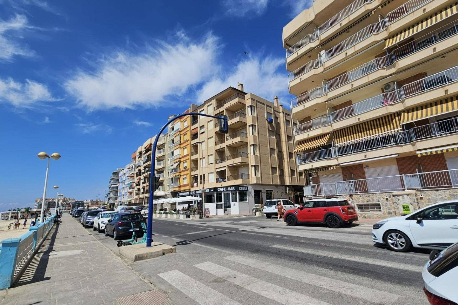 Venta - Apartamento / Piso -
Torrevieja - Playa de los Locos