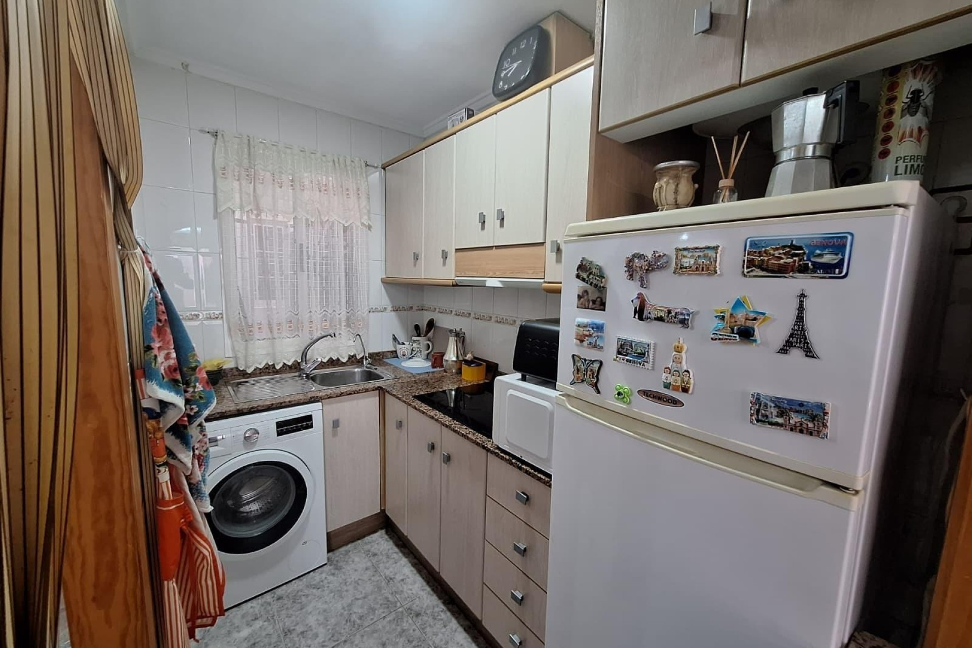 Venta - Apartamento / Piso -
Torrevieja - Playa de los Locos