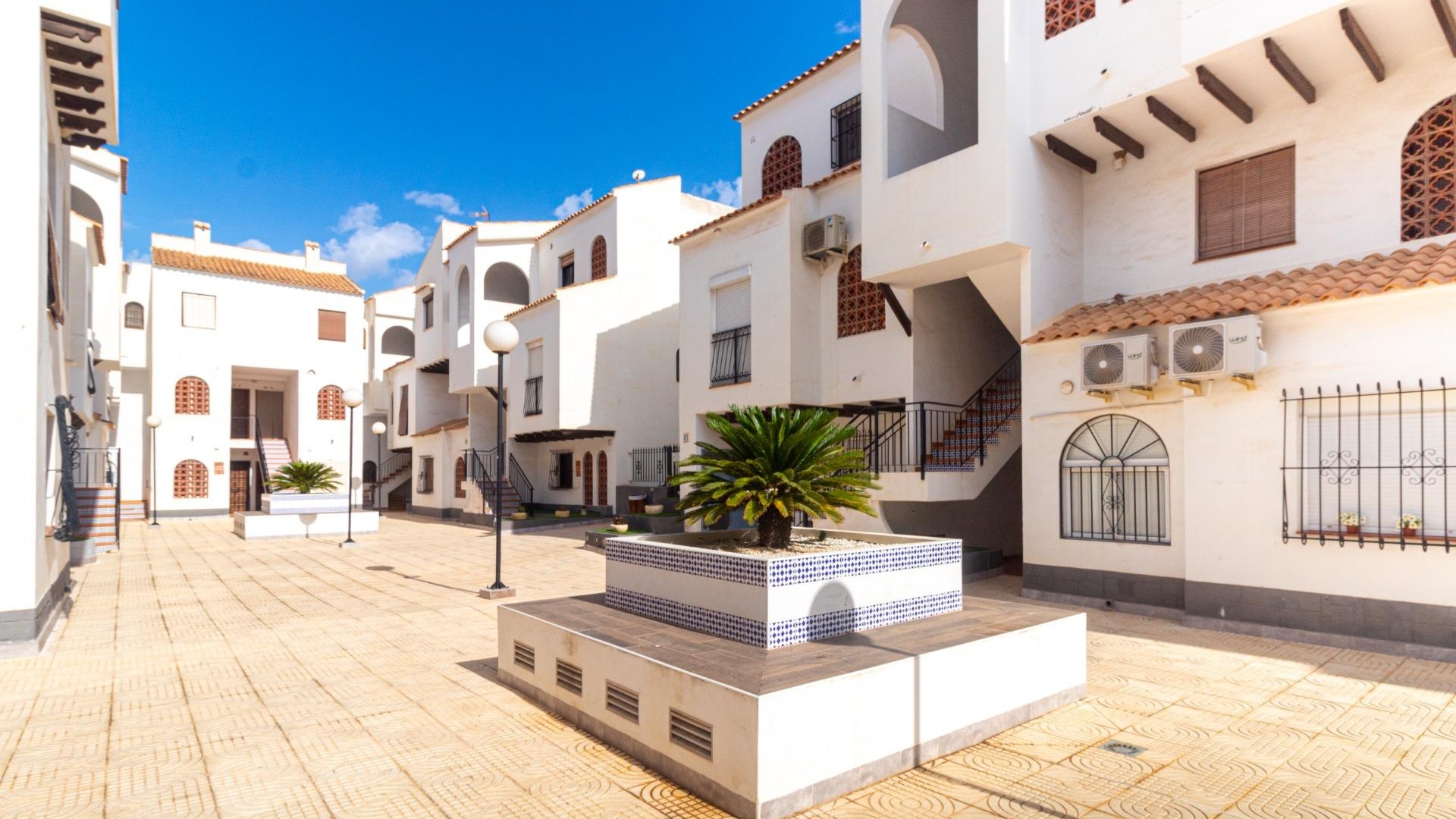Venta - Apartamento piso -
Torrevieja - Playa de los Naufragos