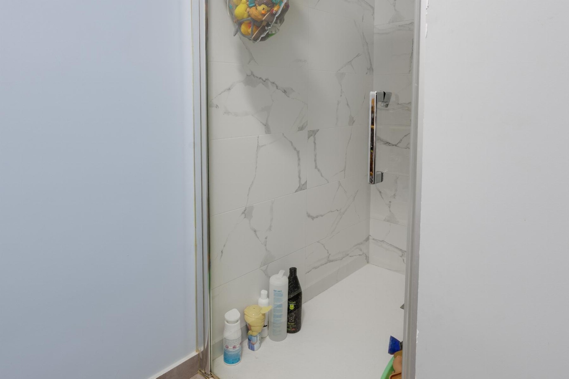 Venta - Apartamento / Piso -
Torrevieja - Playa de los Naufragos