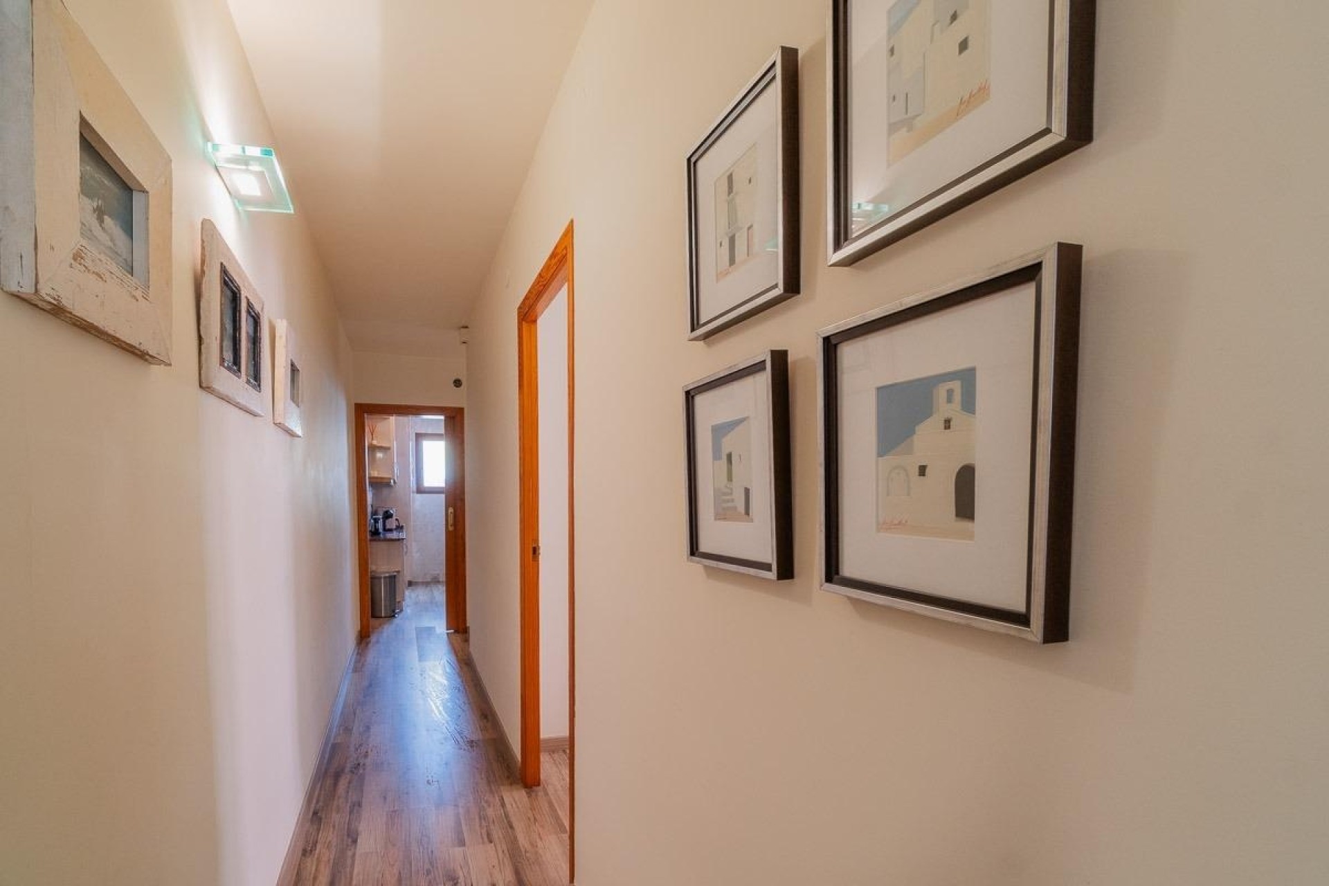 Venta - Apartamento / Piso -
Torrevieja - Playa de los Naufragos