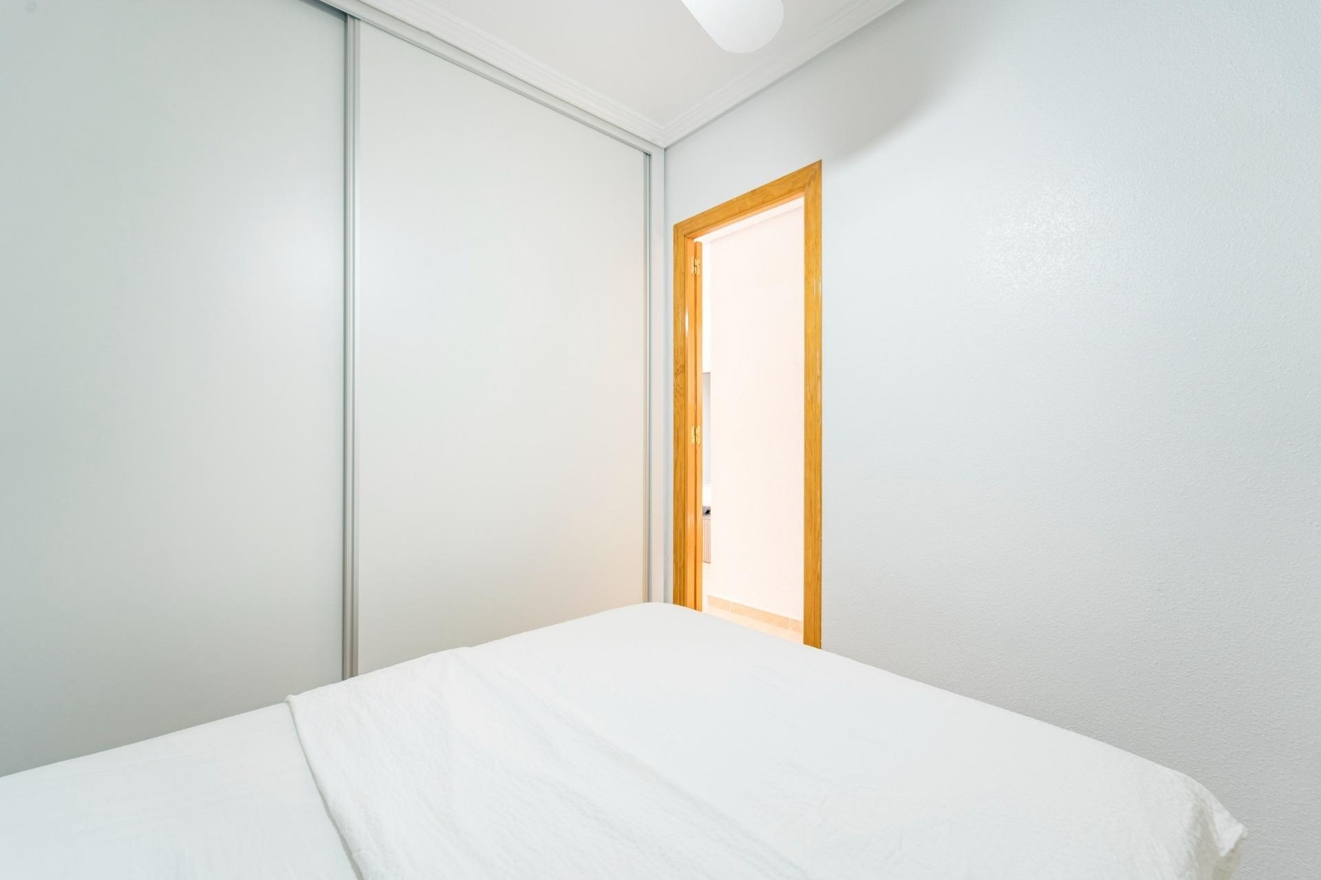 Venta - Apartamento / Piso -
Torrevieja - Playa de los Naufragos