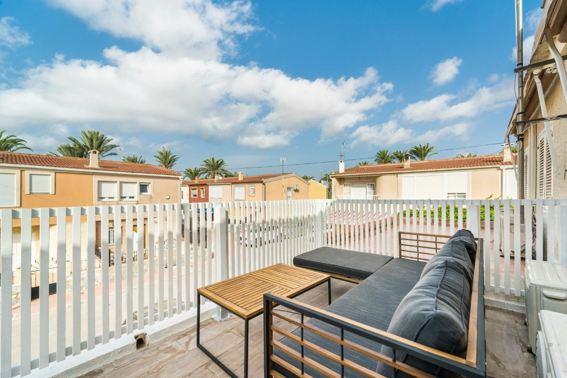Venta - Apartamento / Piso -
Torrevieja - Playa de los Naufragos