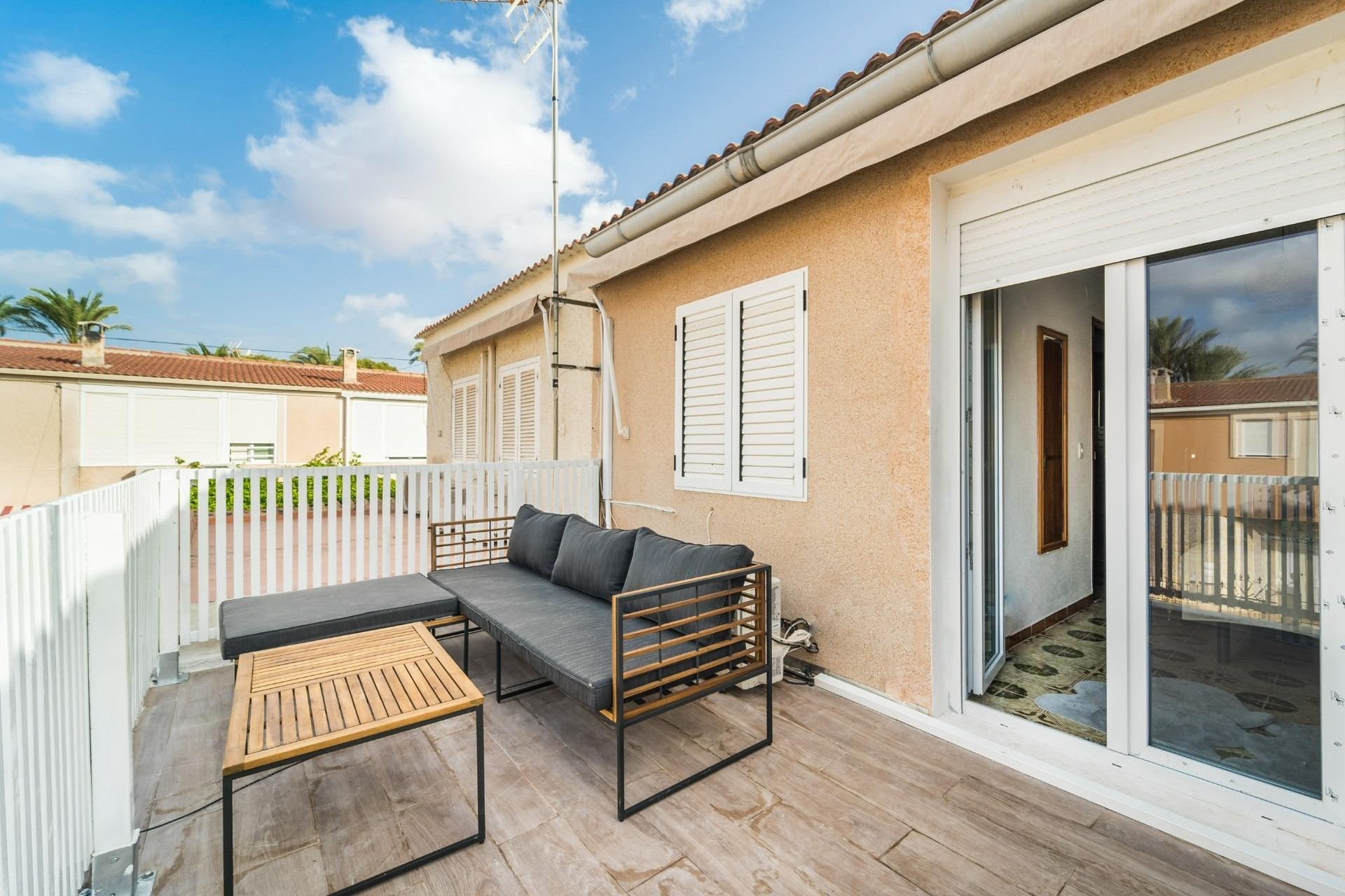 Venta - Apartamento / Piso -
Torrevieja - Playa de los Naufragos