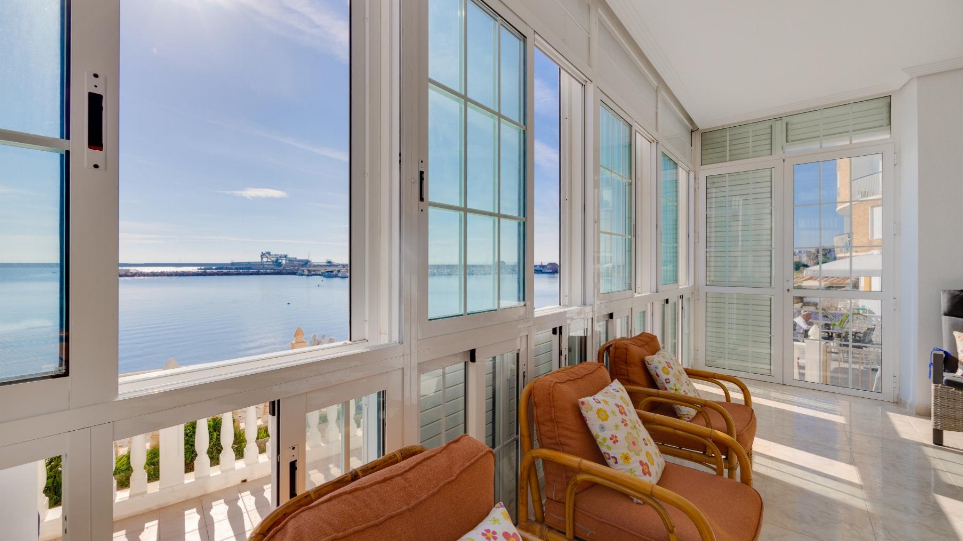 Venta - Apartamento piso -
Torrevieja - Playa del Acequión