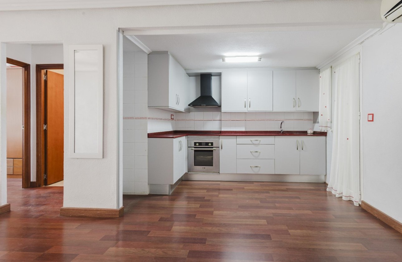 Venta - Apartamento / Piso -
Torrevieja - Playa del Acequión