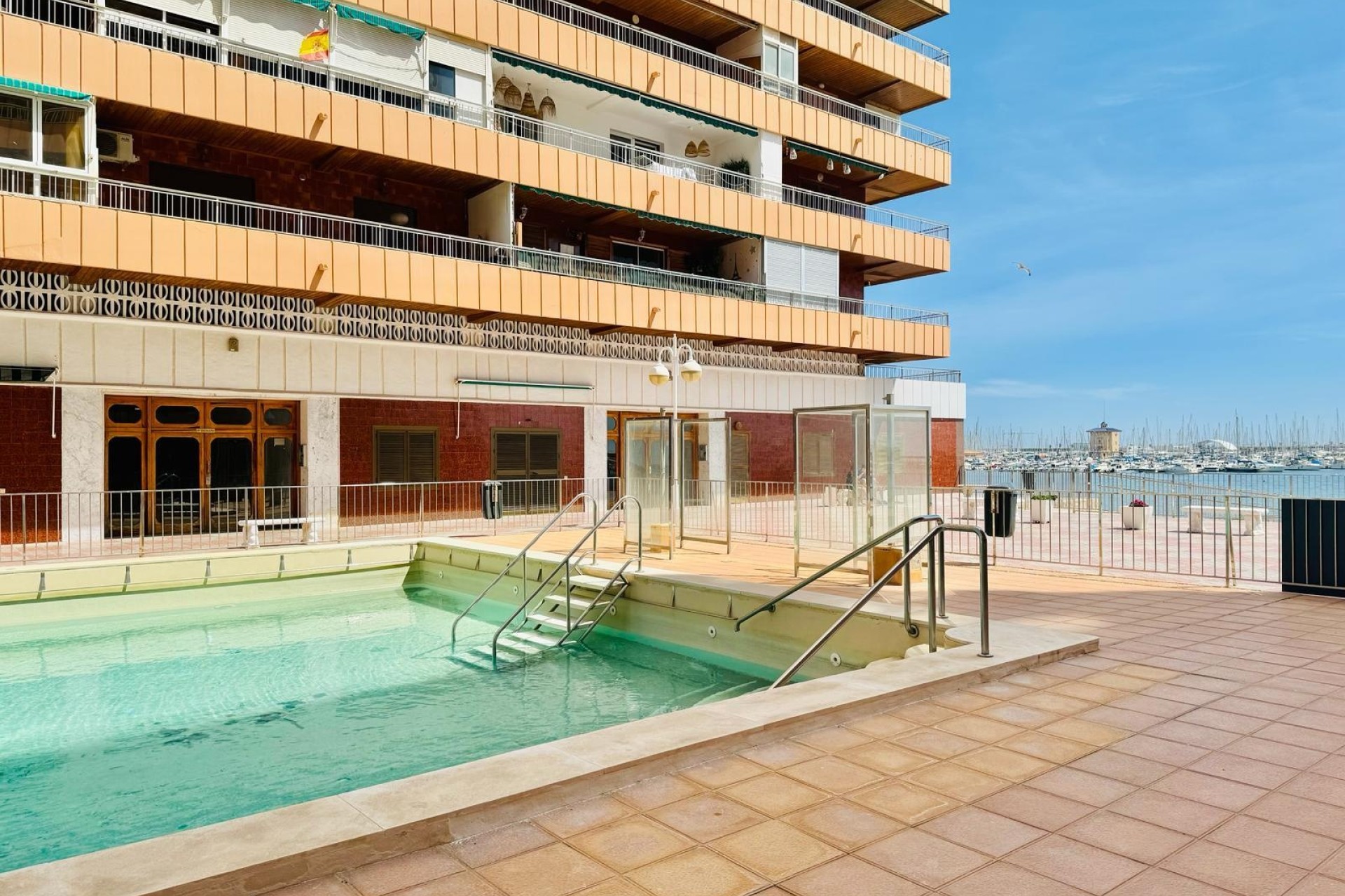Venta - Apartamento piso -
Torrevieja - Playa del Acequión