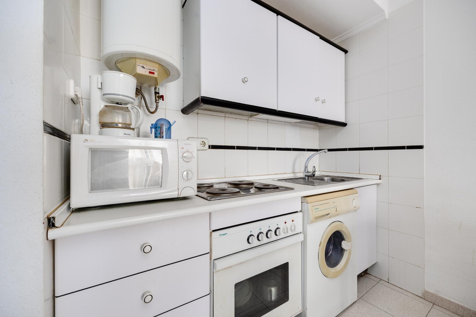 Venta - Apartamento / Piso -
Torrevieja - Playa del Acequión