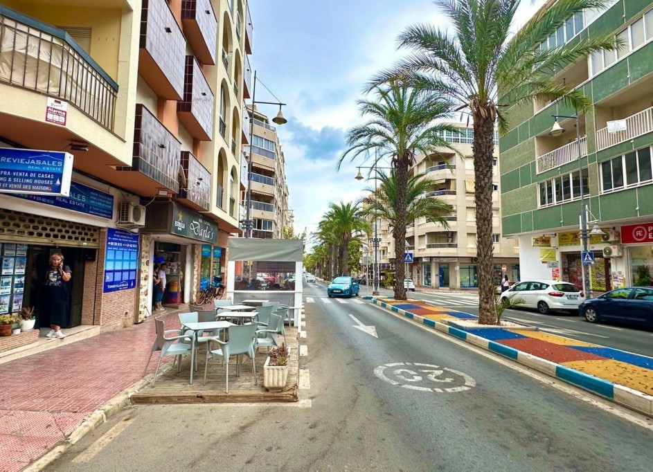 Venta - Apartamento piso -
Torrevieja - Playa del cura