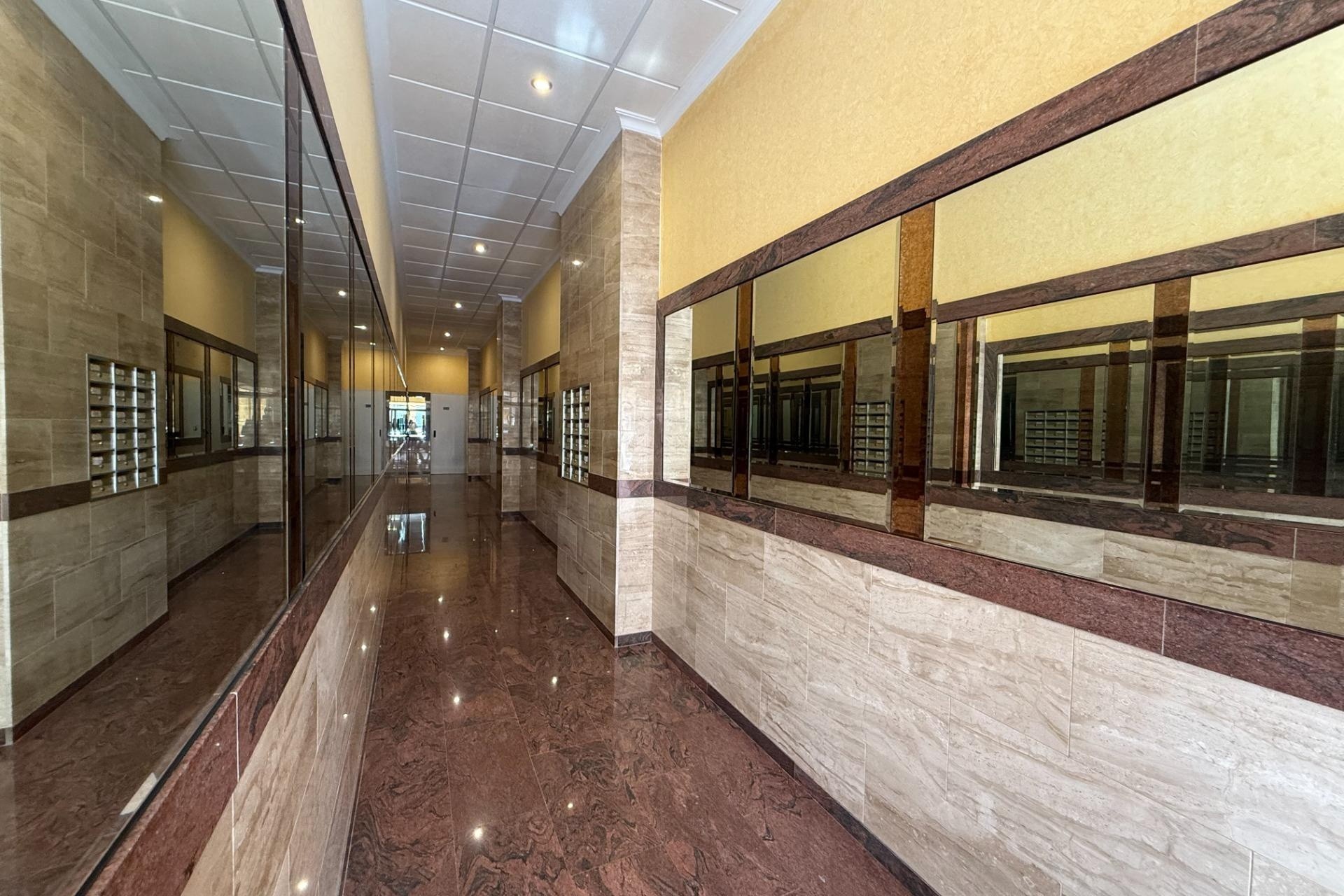 Venta - Apartamento piso -
Torrevieja - Playa del Cura