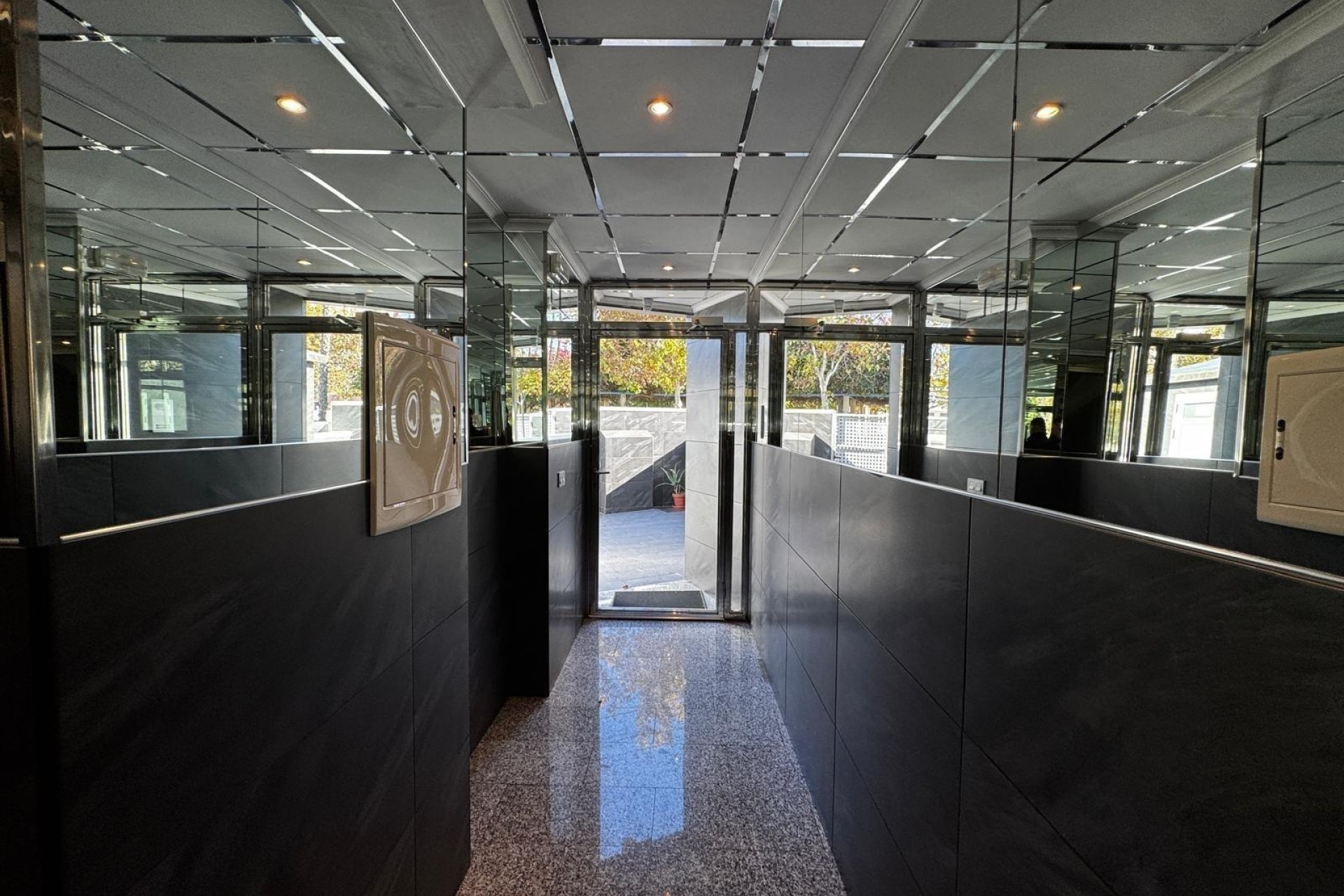 Venta - Apartamento / Piso -
Torrevieja - Playa del Cura