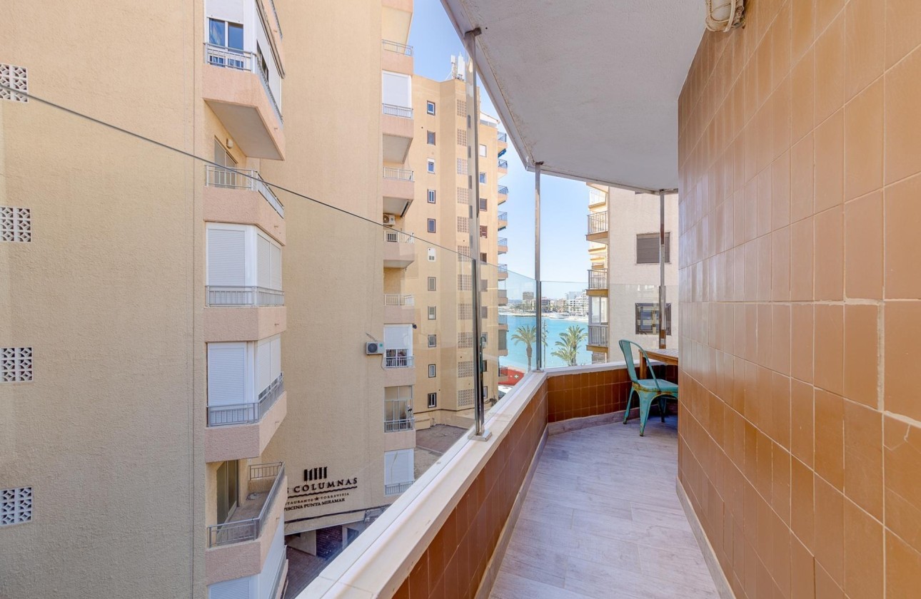 Venta - Apartamento / Piso -
Torrevieja - Playa del Cura
