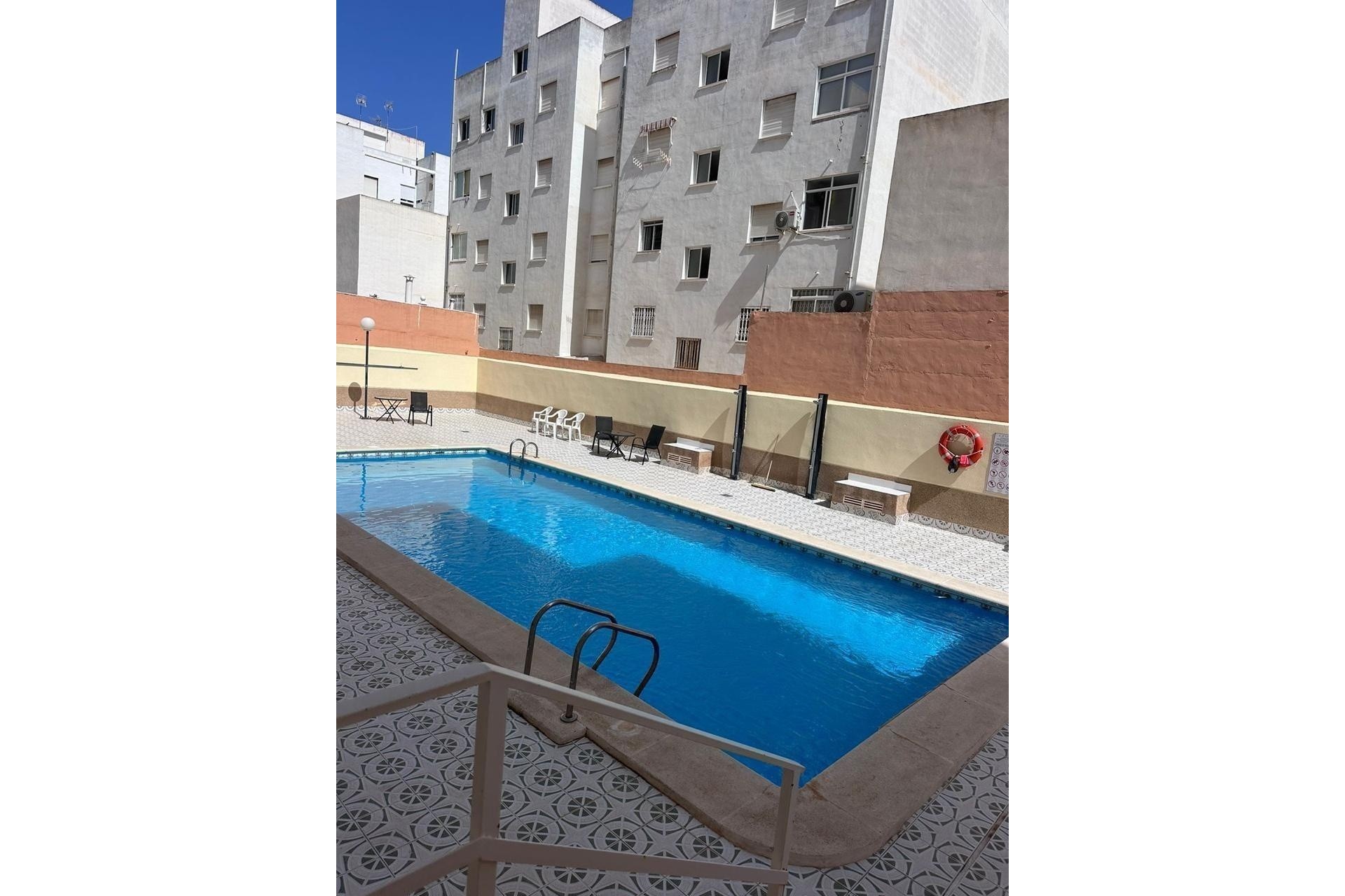 Venta - Apartamento / Piso -
Torrevieja - Playa del Cura