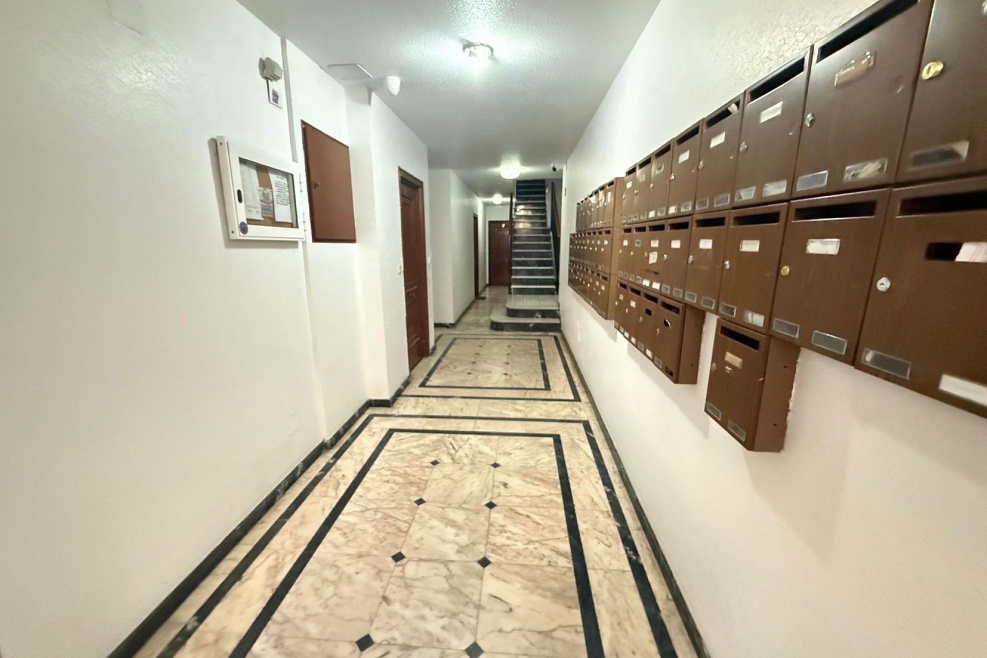 Venta - Apartamento / Piso -
Torrevieja - Playa del Cura