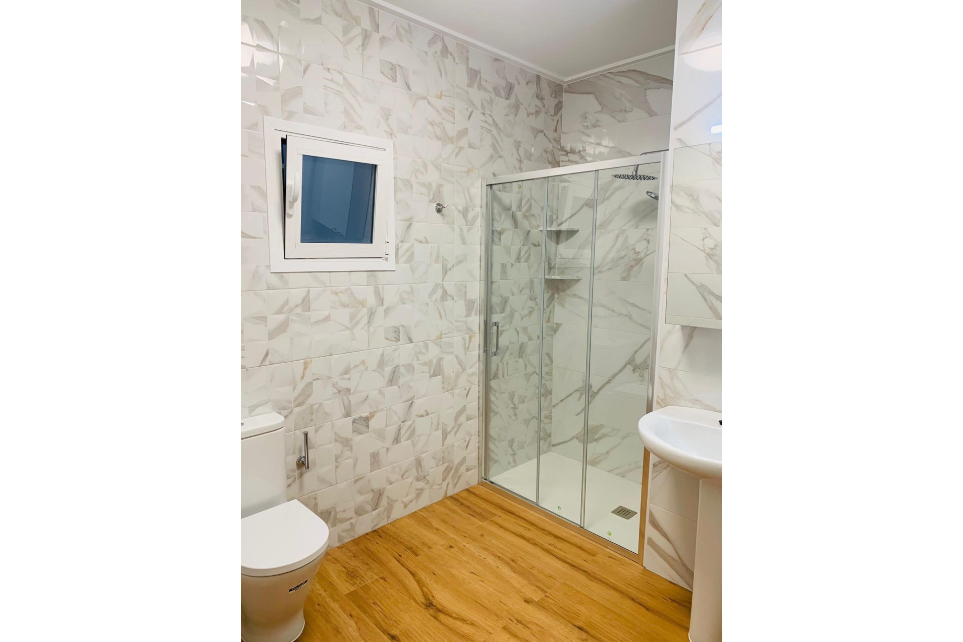 Venta - Apartamento / Piso -
Torrevieja - Playa del Cura