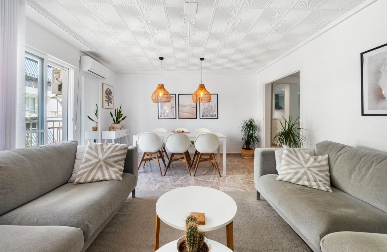 Venta - Apartamento / Piso -
Torrevieja - Playa del Cura