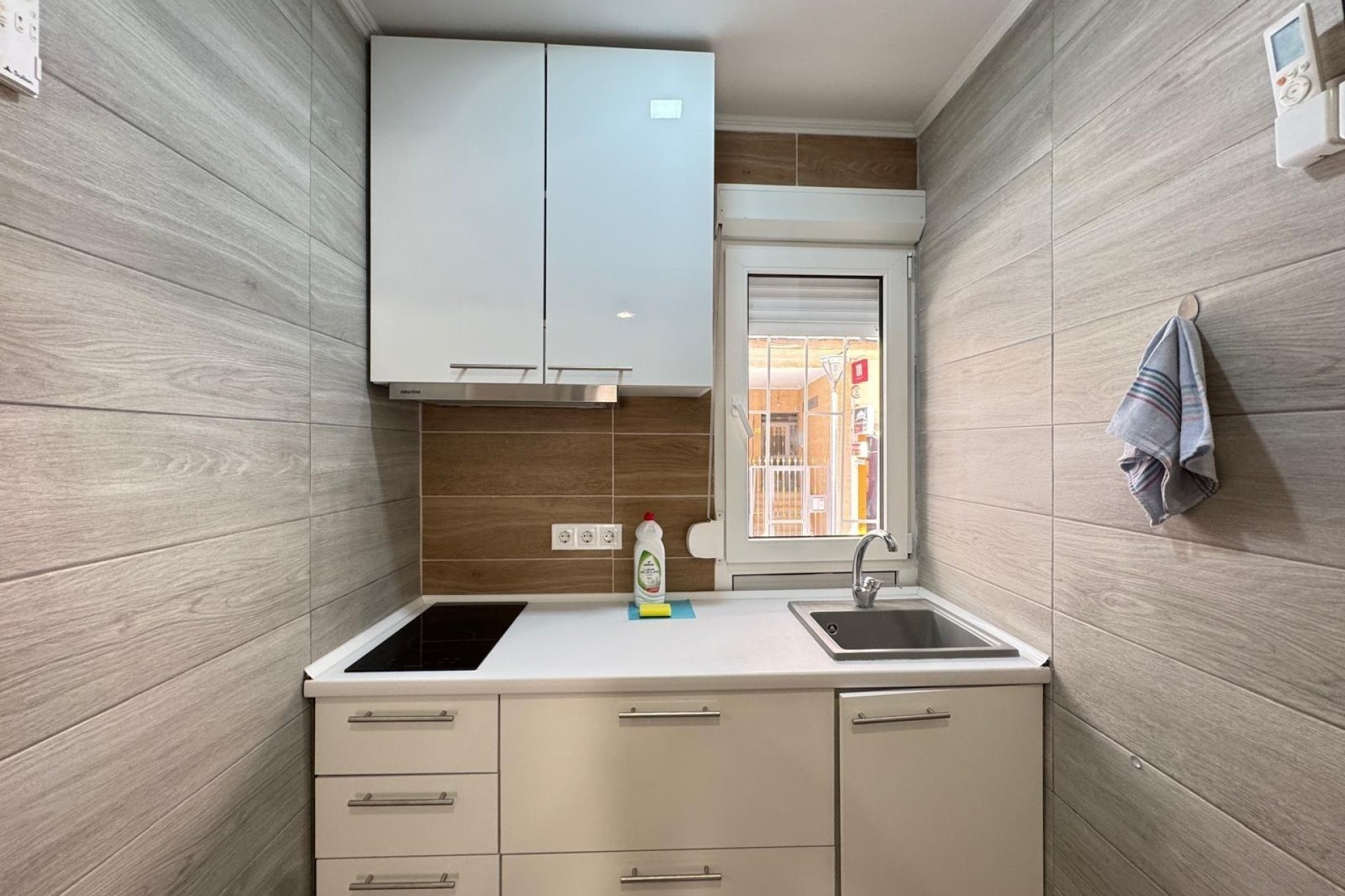 Venta - Apartamento / Piso -
Torrevieja - Playa del Cura