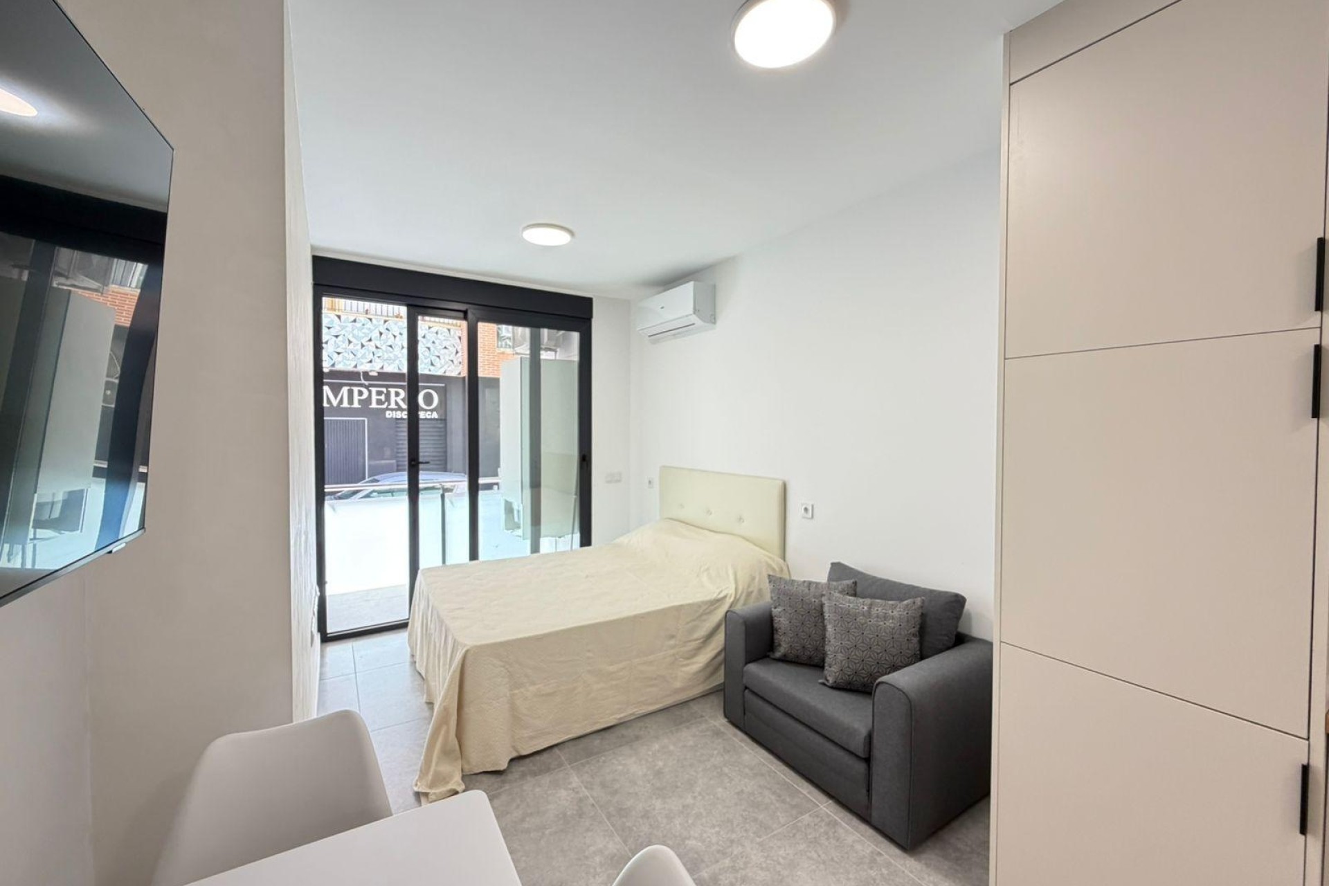Venta - Apartamento / Piso -
Torrevieja - Playa del Cura