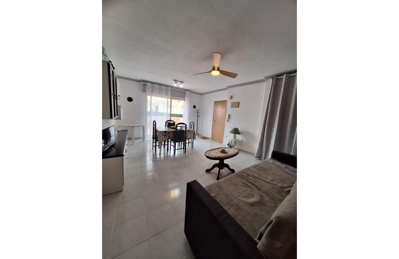 Venta - Apartamento / Piso -
Torrevieja - Playa del Cura