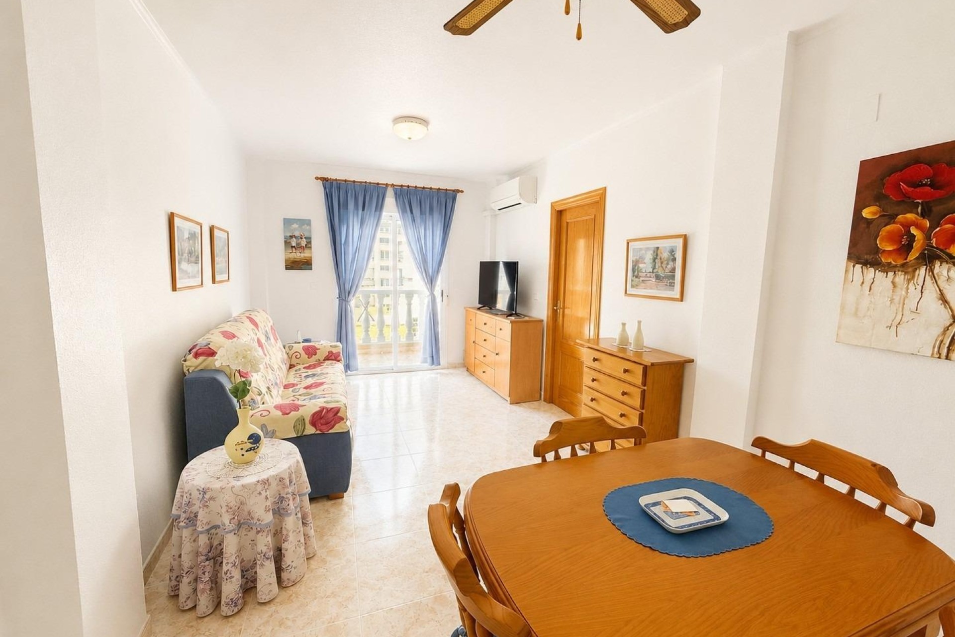 Venta - Apartamento / Piso -
Torrevieja - Playa del Cura