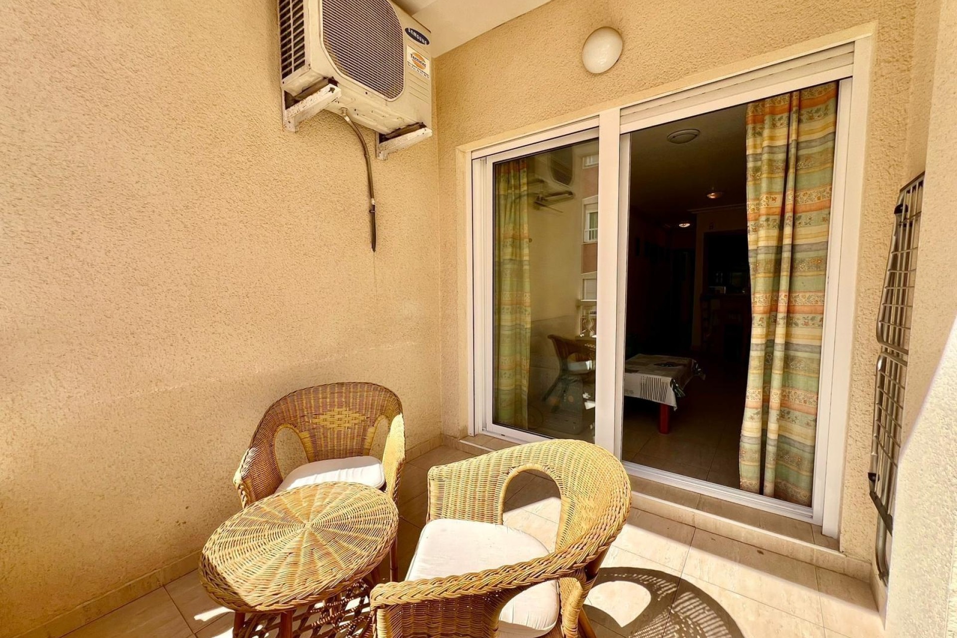 Venta - Apartamento / Piso -
Torrevieja - Playa del Cura