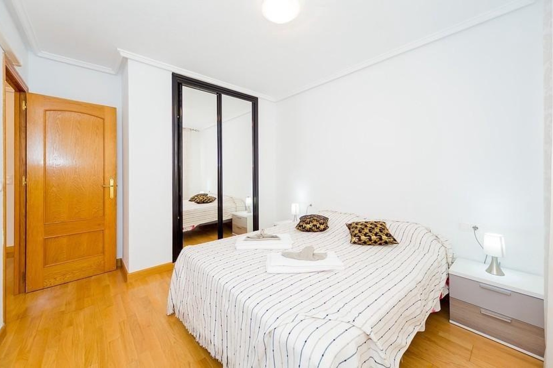 Venta - Apartamento / Piso -
Torrevieja - Playa del Cura