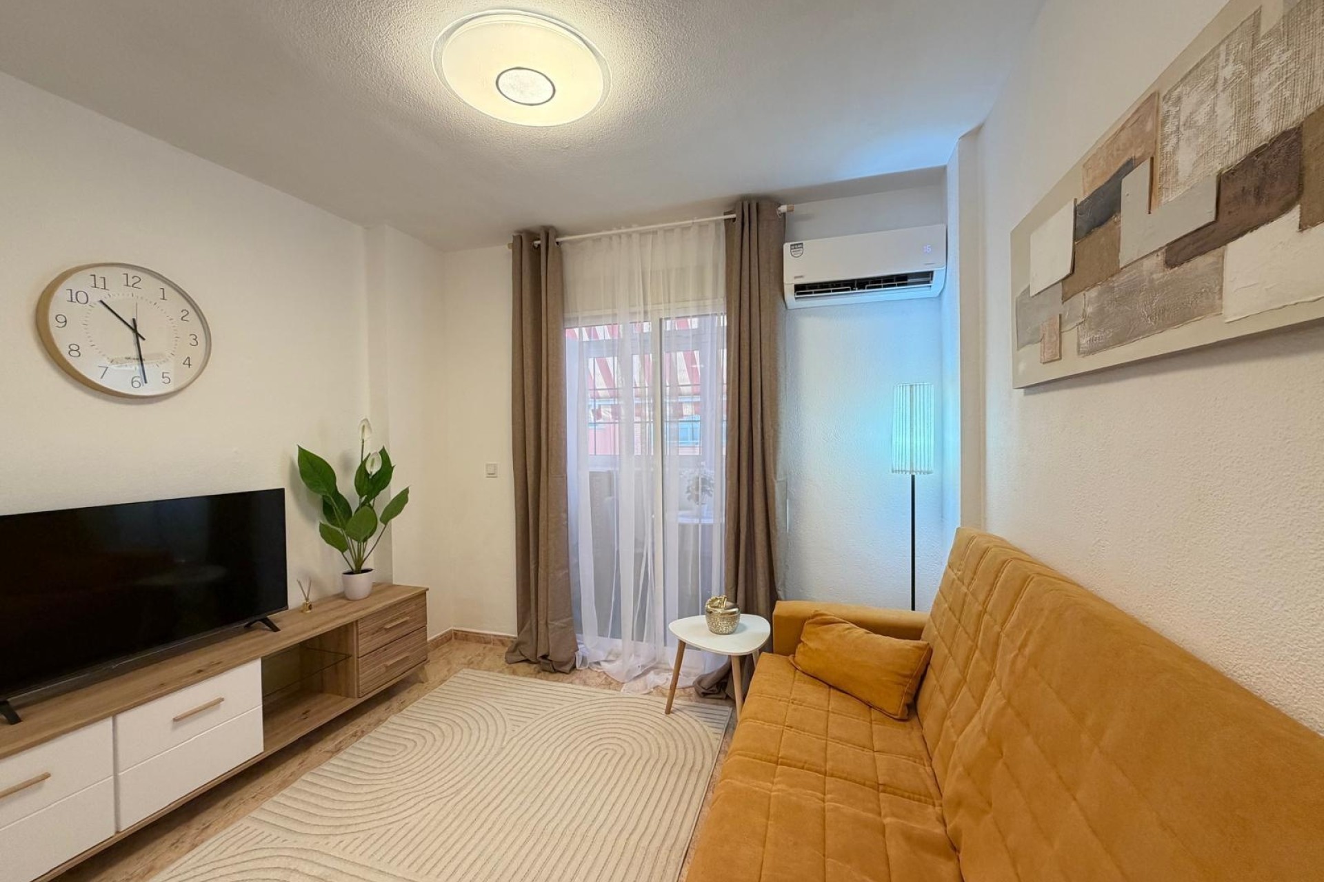 Venta - Apartamento / Piso -
Torrevieja - Playa del Cura