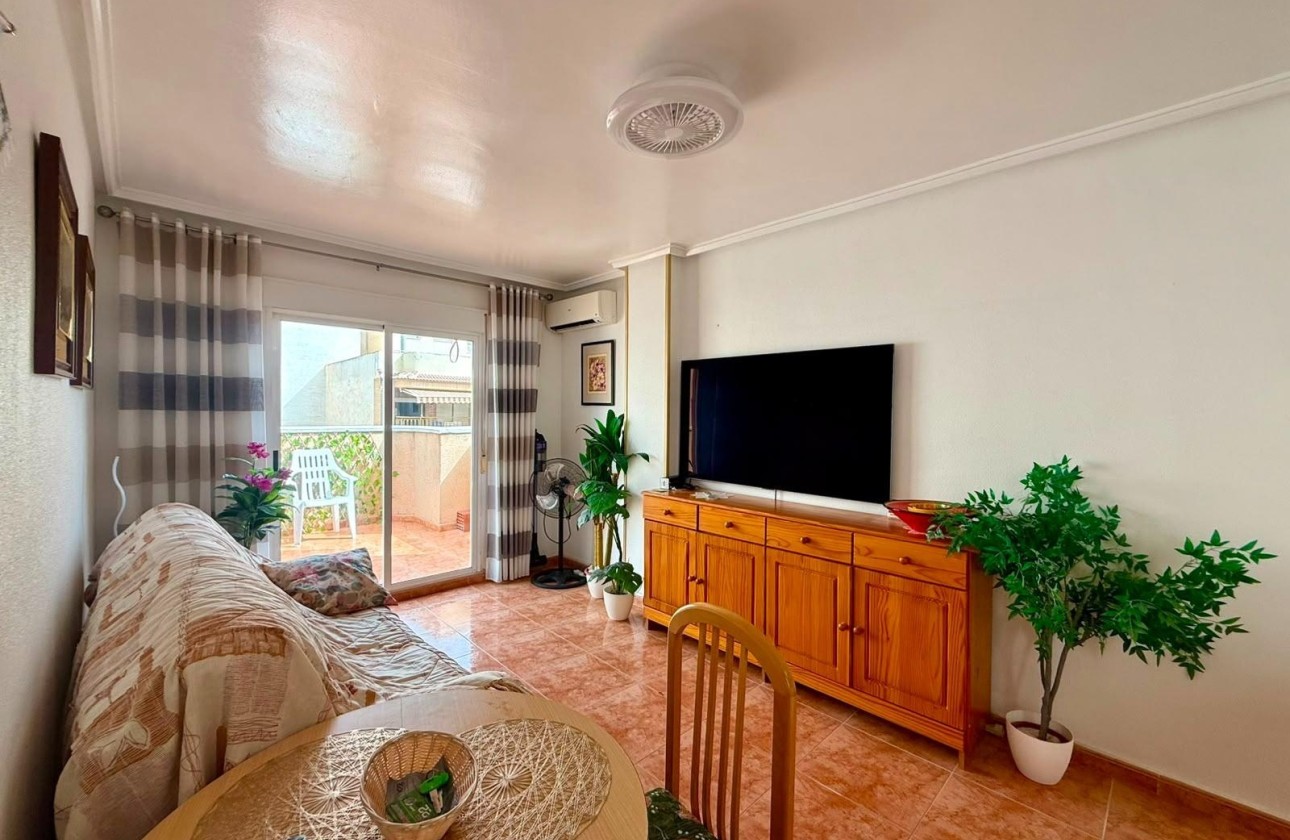Venta - Apartamento / Piso -
Torrevieja - Playa del Cura