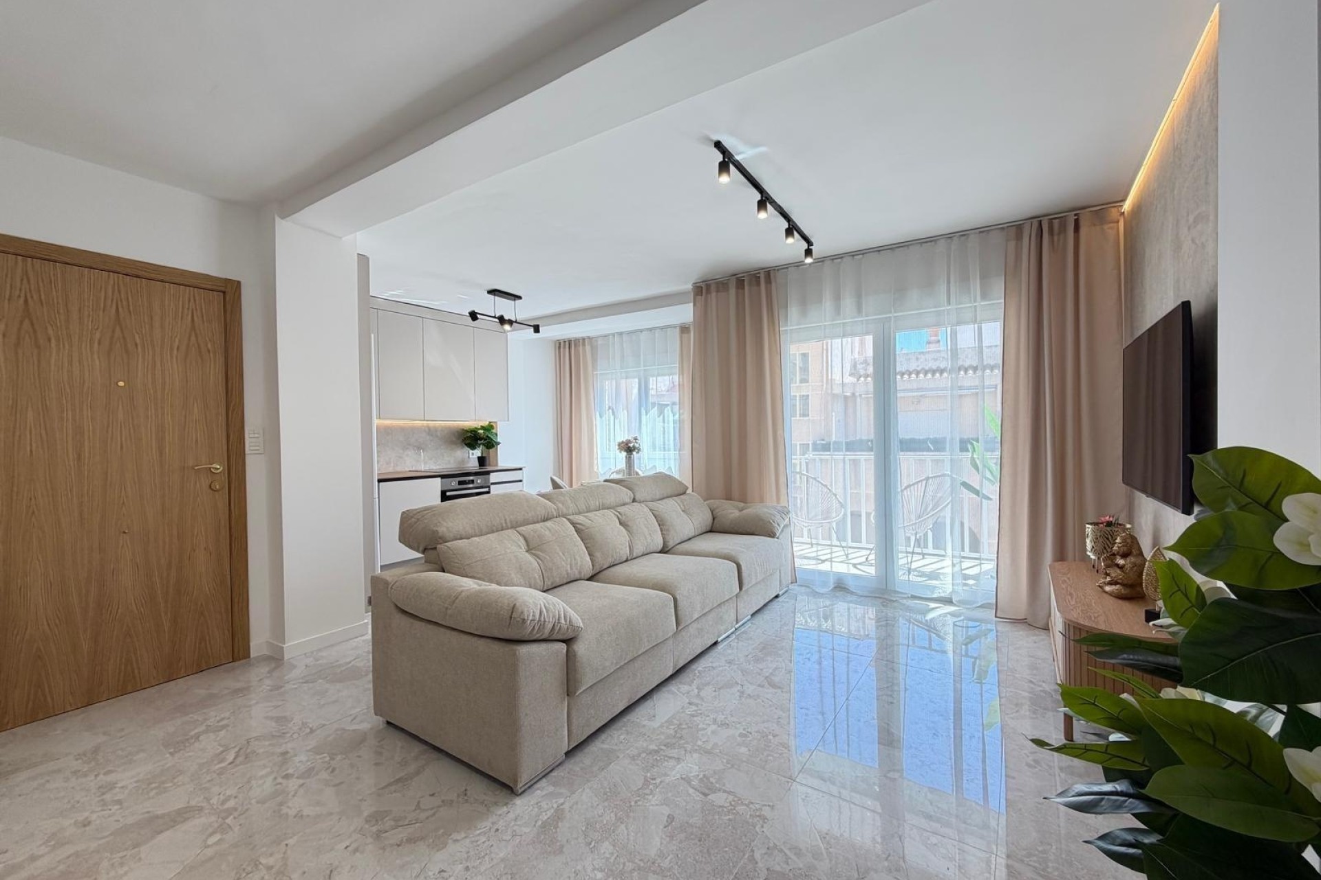 Venta - Apartamento / Piso -
Torrevieja - Playa del Cura