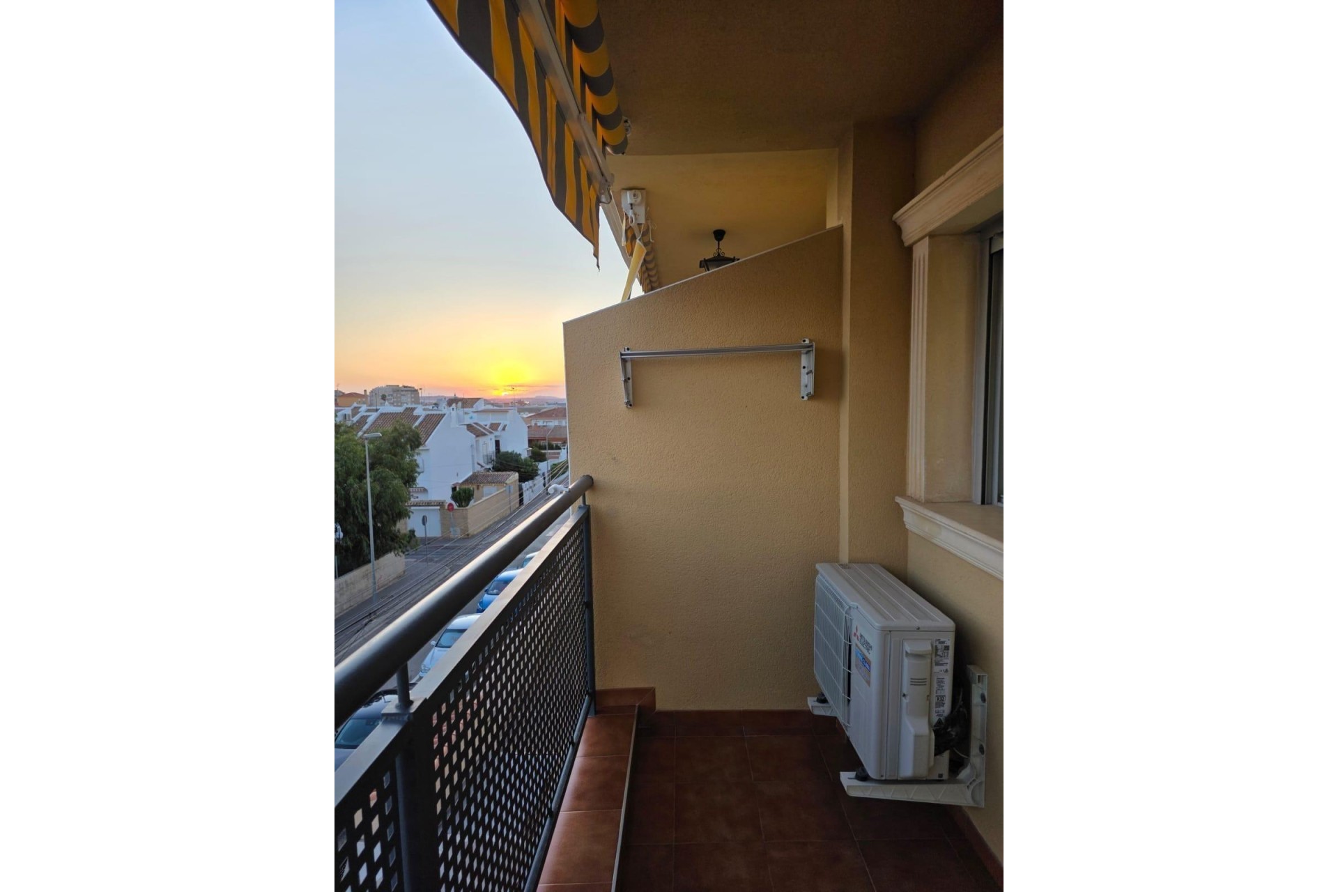 Venta - Apartamento / Piso -
Torrevieja - Playa del Cura