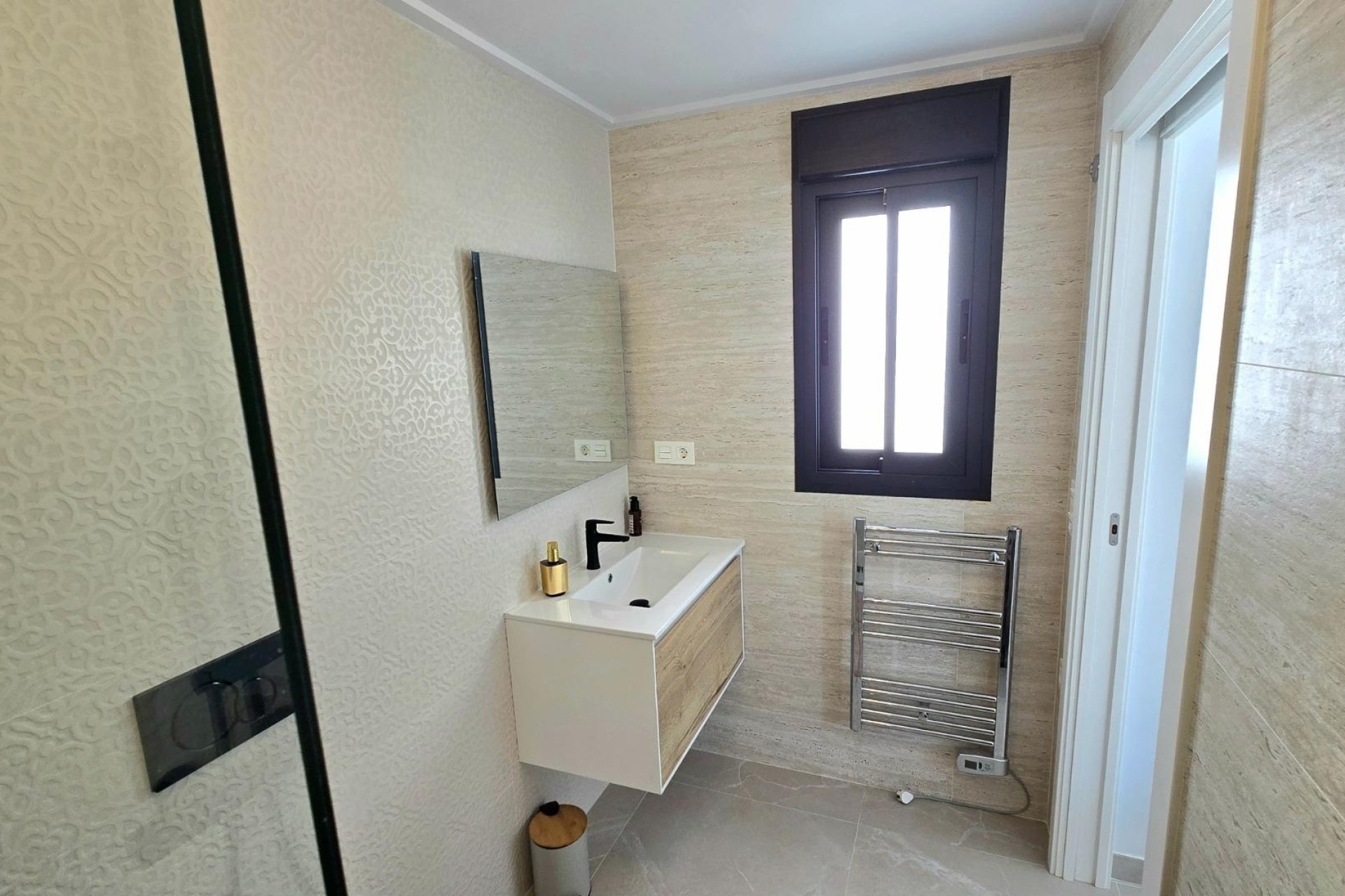 Venta - Apartamento / Piso -
Torrevieja - Playa del Cura