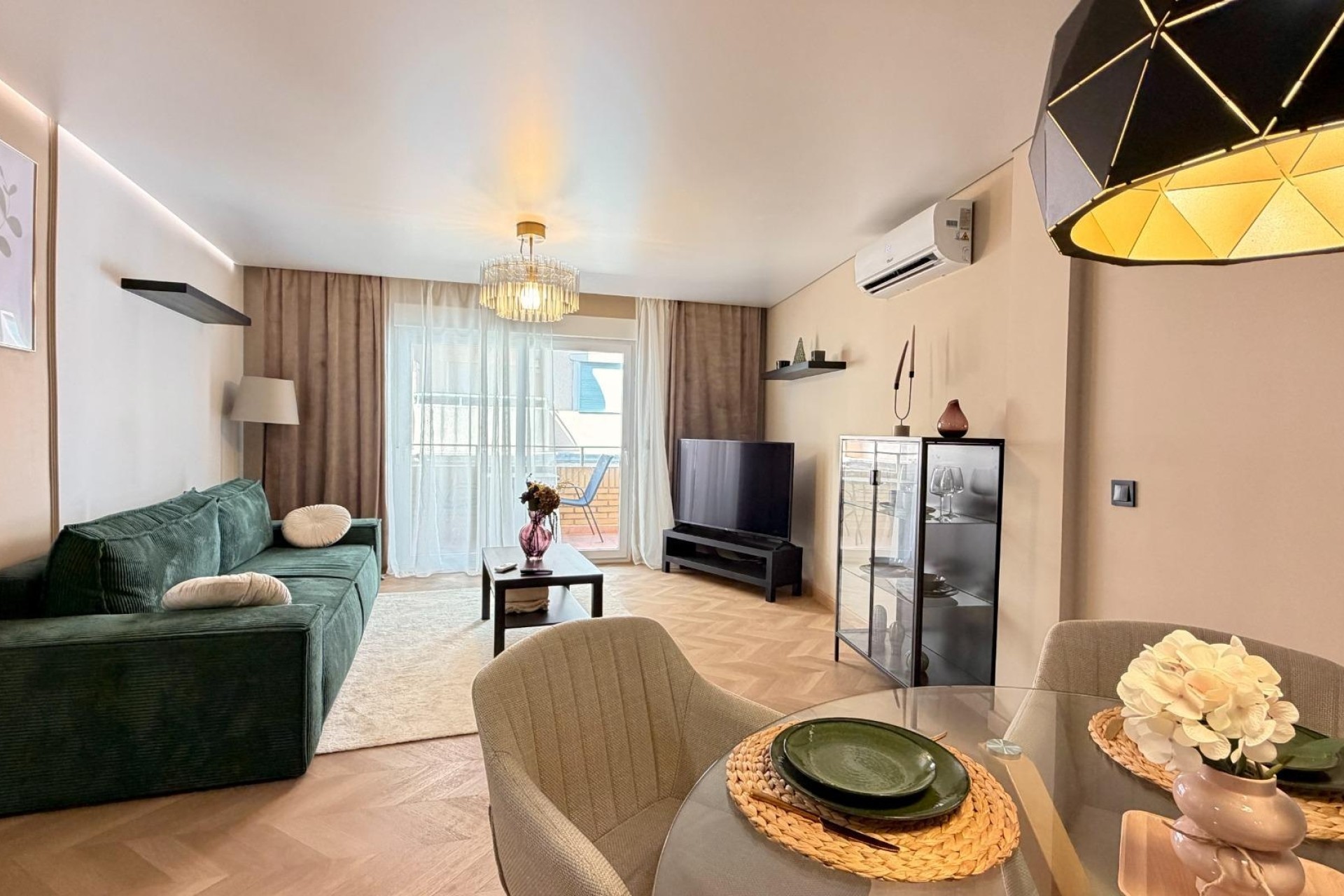 Venta - Apartamento / Piso -
Torrevieja - Playa del Cura