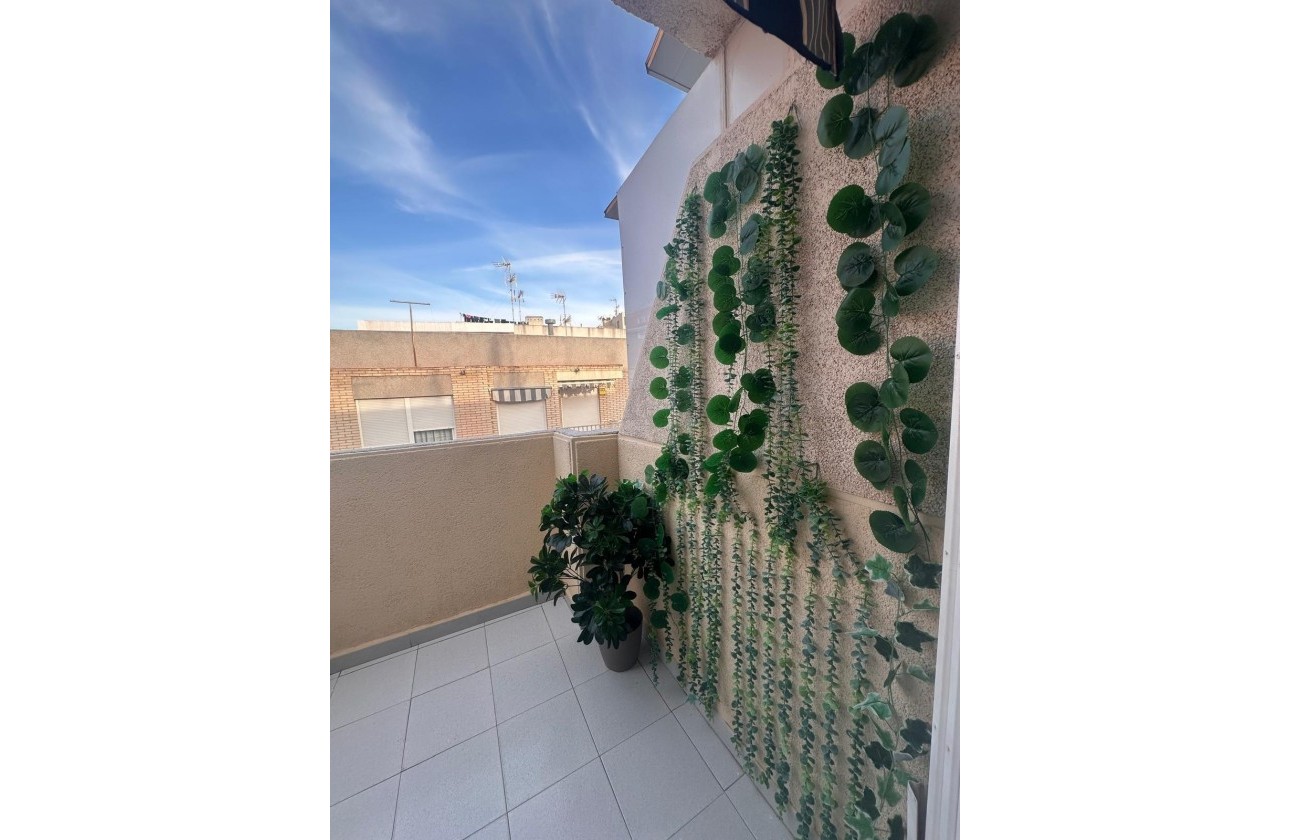 Venta - Apartamento / Piso -
Torrevieja - Playa del Cura