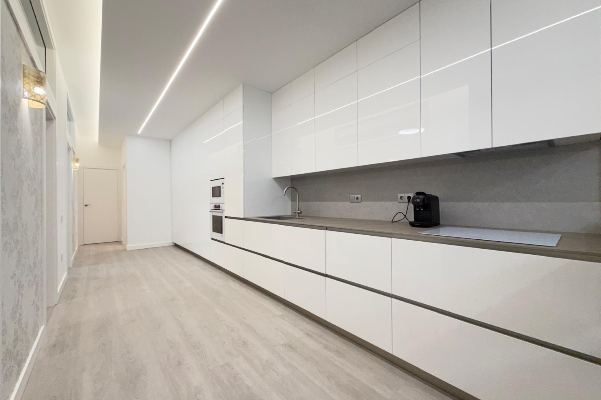 Venta - Apartamento / Piso -
Torrevieja - Playa del Cura
