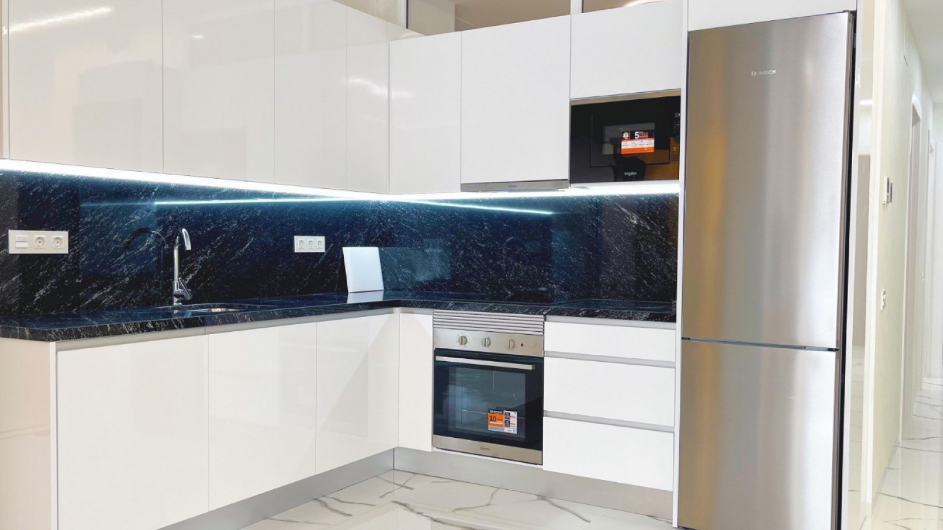 Venta - Apartamento piso -
Torrevieja - Playa del Cura