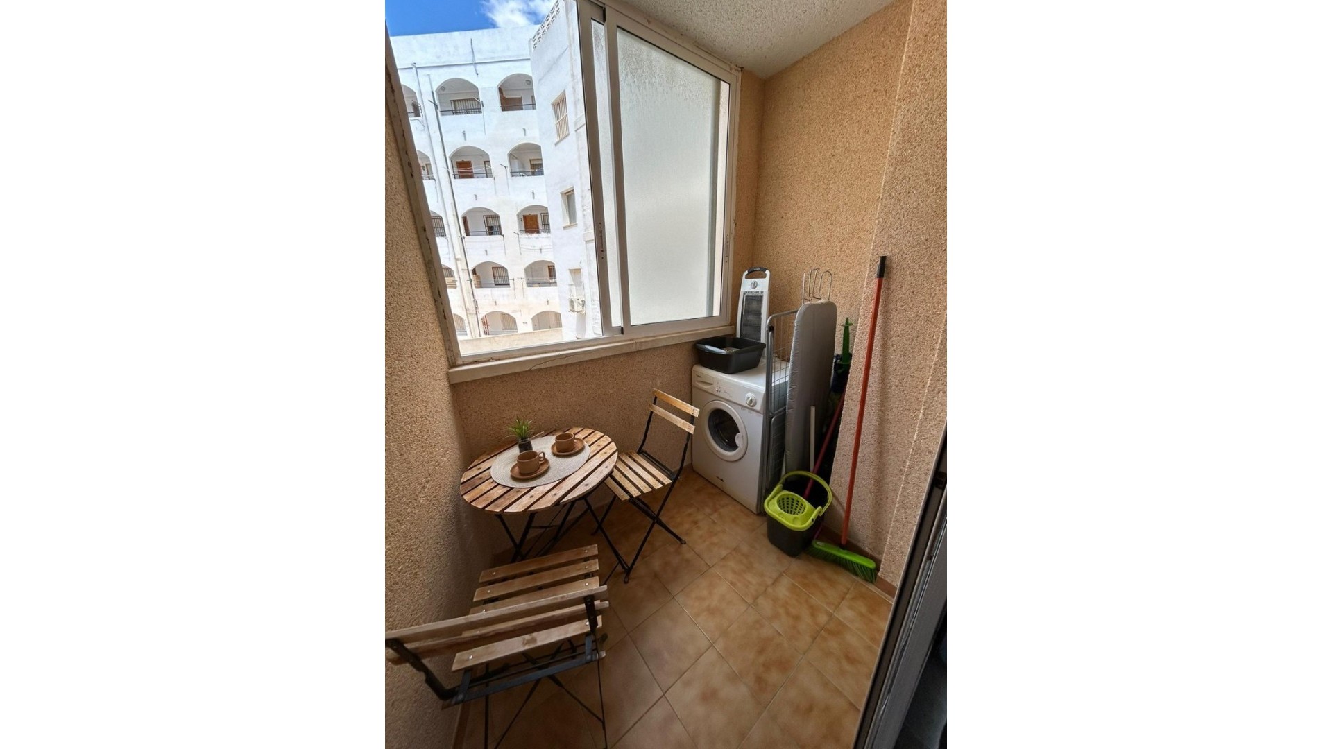 Venta - Apartamento piso -
Torrevieja - Playa Los Locos