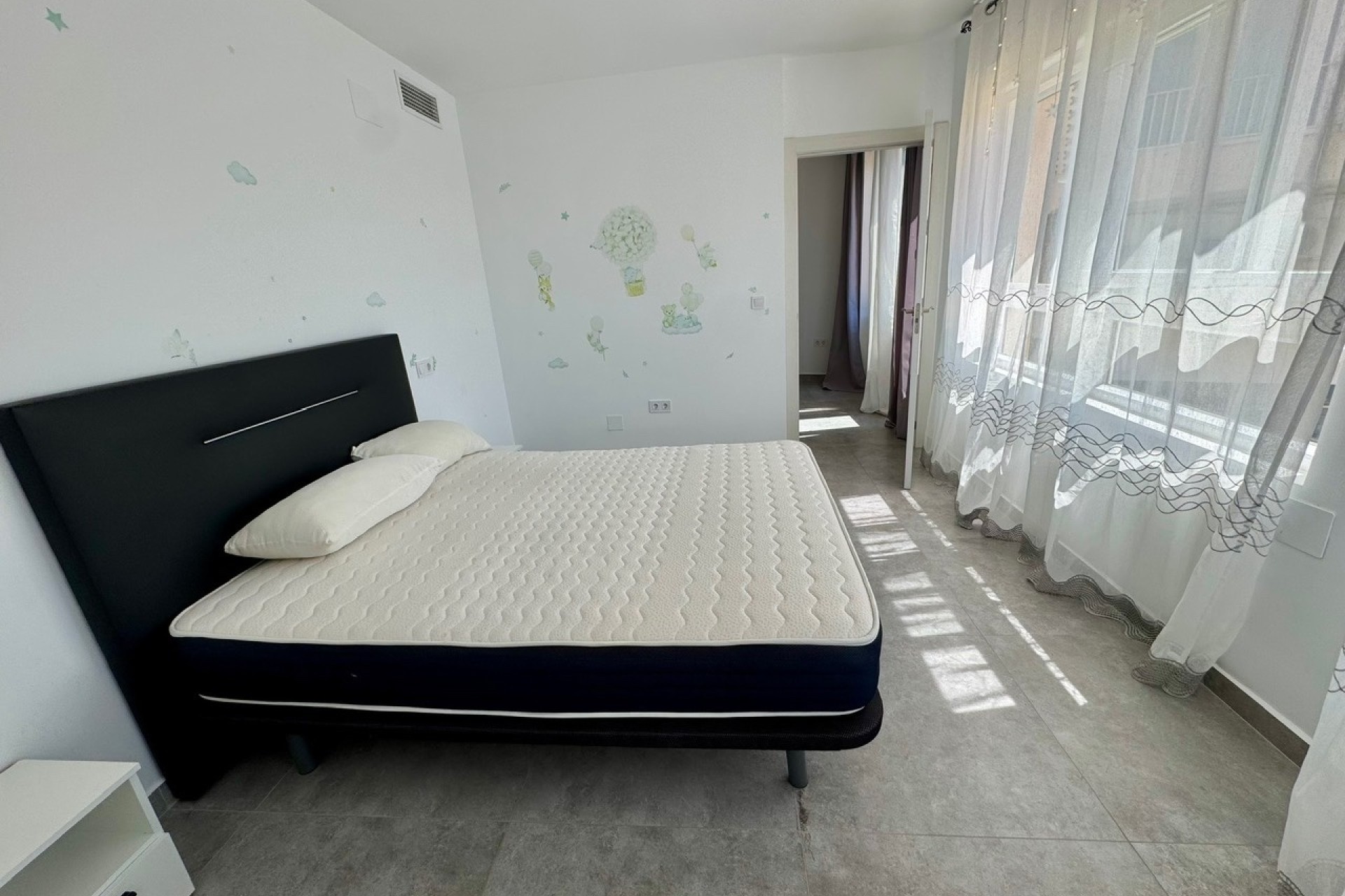 Venta - Apartamento / Piso -
Torrevieja - Puerto Deportivo