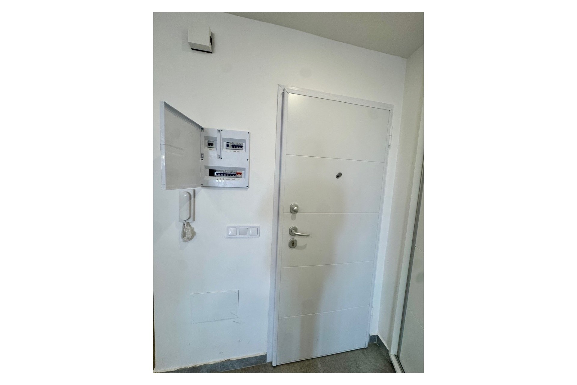 Venta - Apartamento / Piso -
Torrevieja - Puerto Deportivo