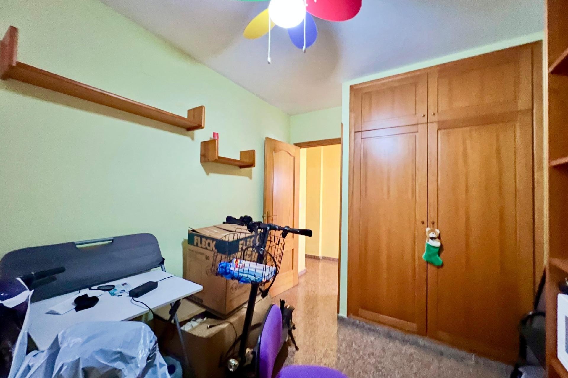 Venta - Apartamento / Piso -
Torrevieja - Puerto Deportivo