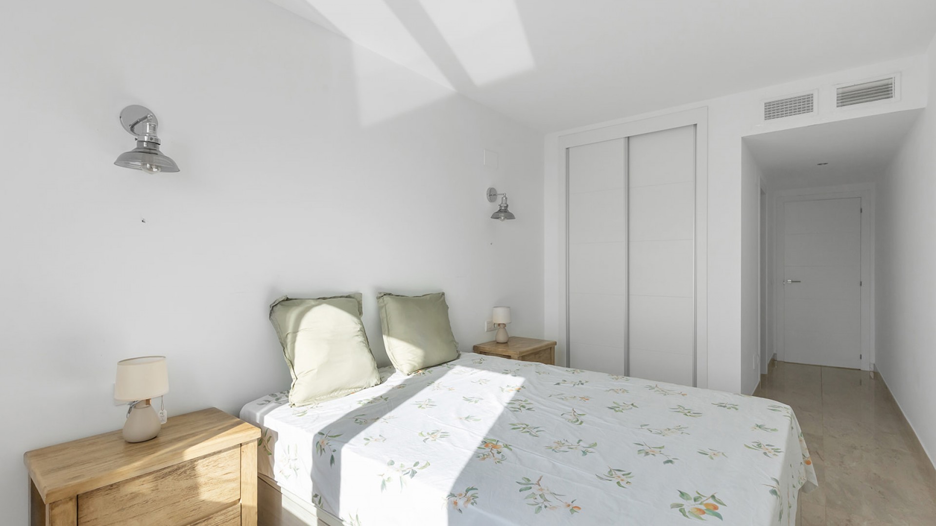 Venta - Apartamento piso -
Torrevieja - Punta Prima