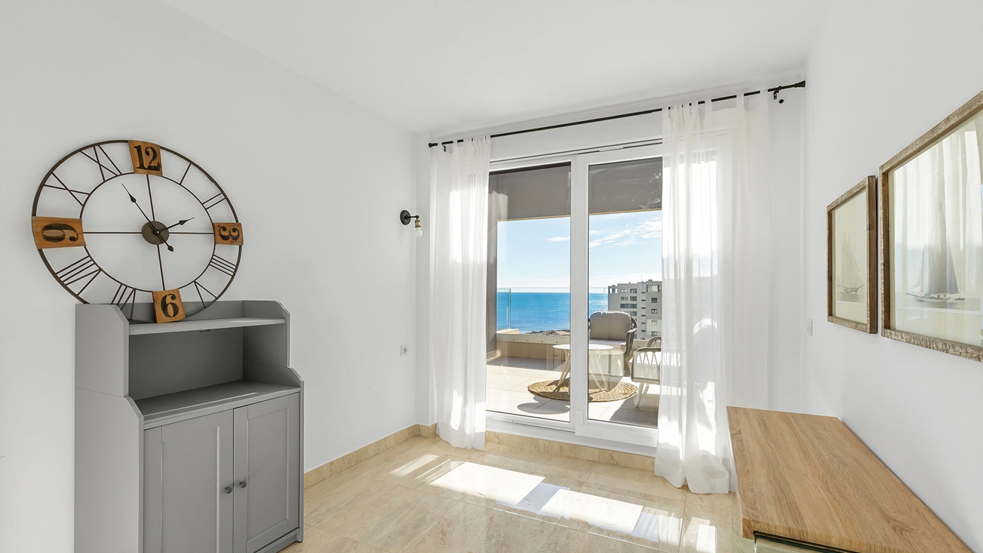 Venta - Apartamento piso -
Torrevieja - Punta Prima