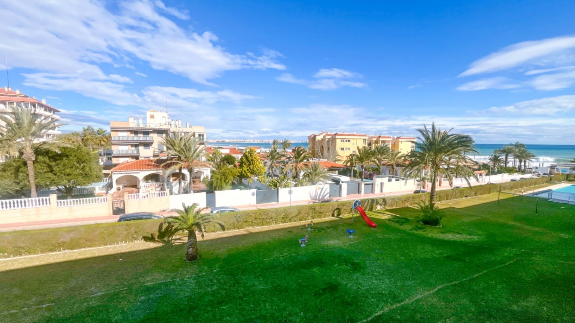 Venta - Apartamento piso -
Torrevieja - Punta Prima