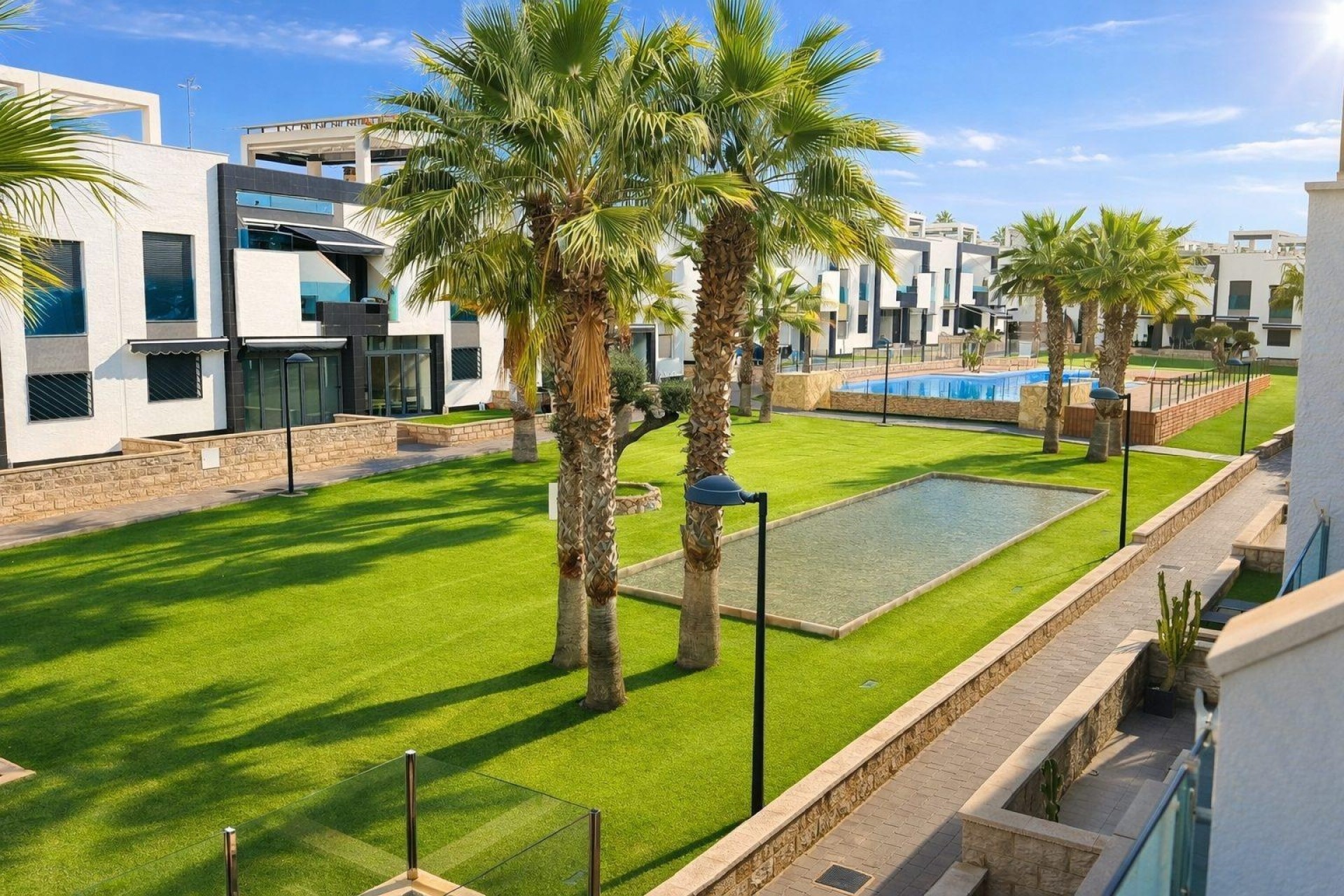 Venta - Apartamento / Piso -
Torrevieja - Punta Prima