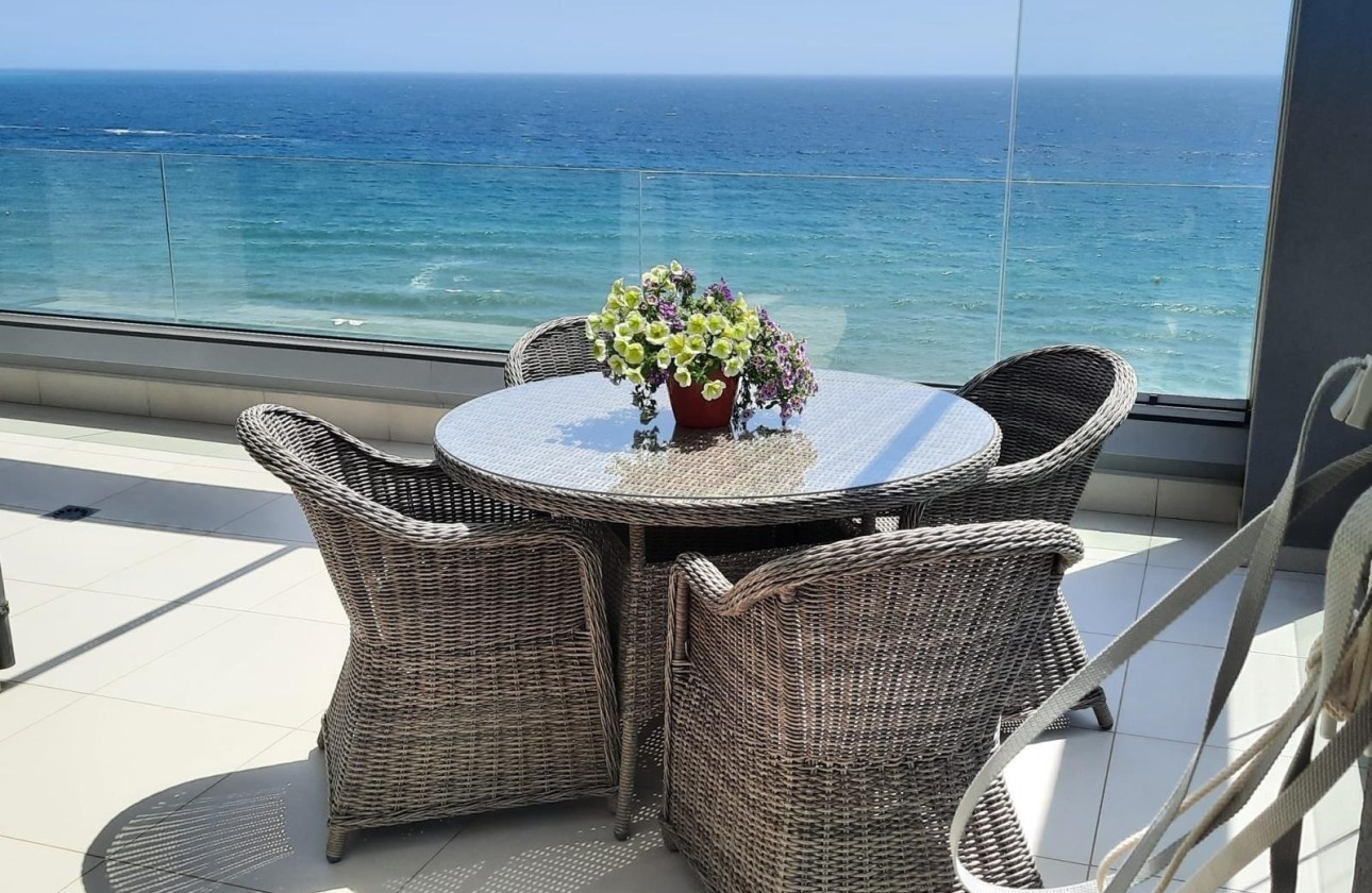 Venta - Apartamento / Piso -
Torrevieja - Punta Prima