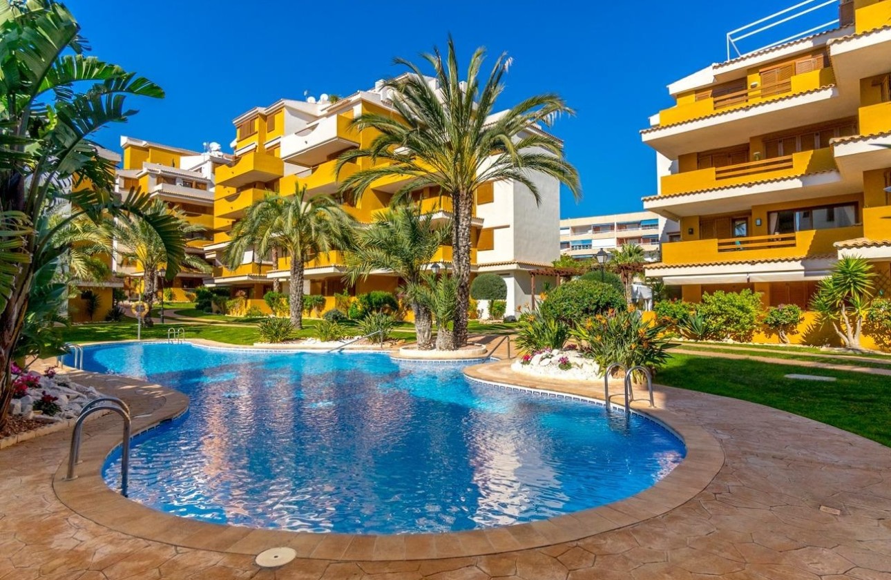 Venta - Apartamento / Piso -
Torrevieja - Punta Prima