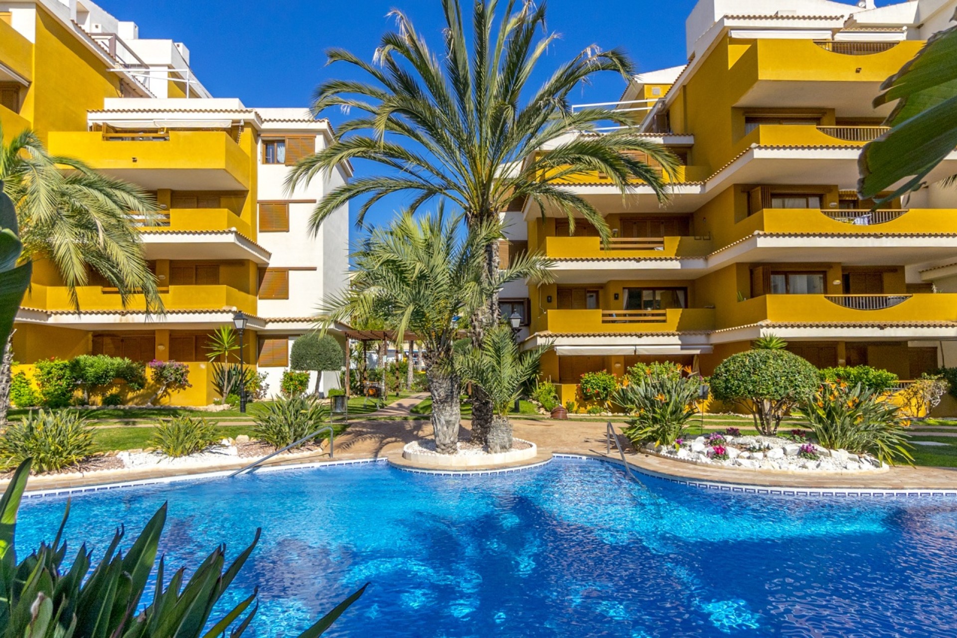 Venta - Apartamento / Piso -
Torrevieja - Punta Prima