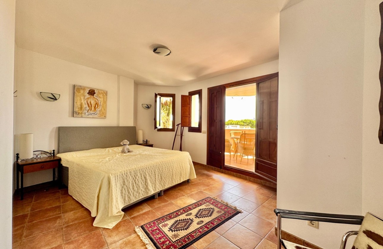 Venta - Apartamento / Piso -
Torrevieja - Punta Prima