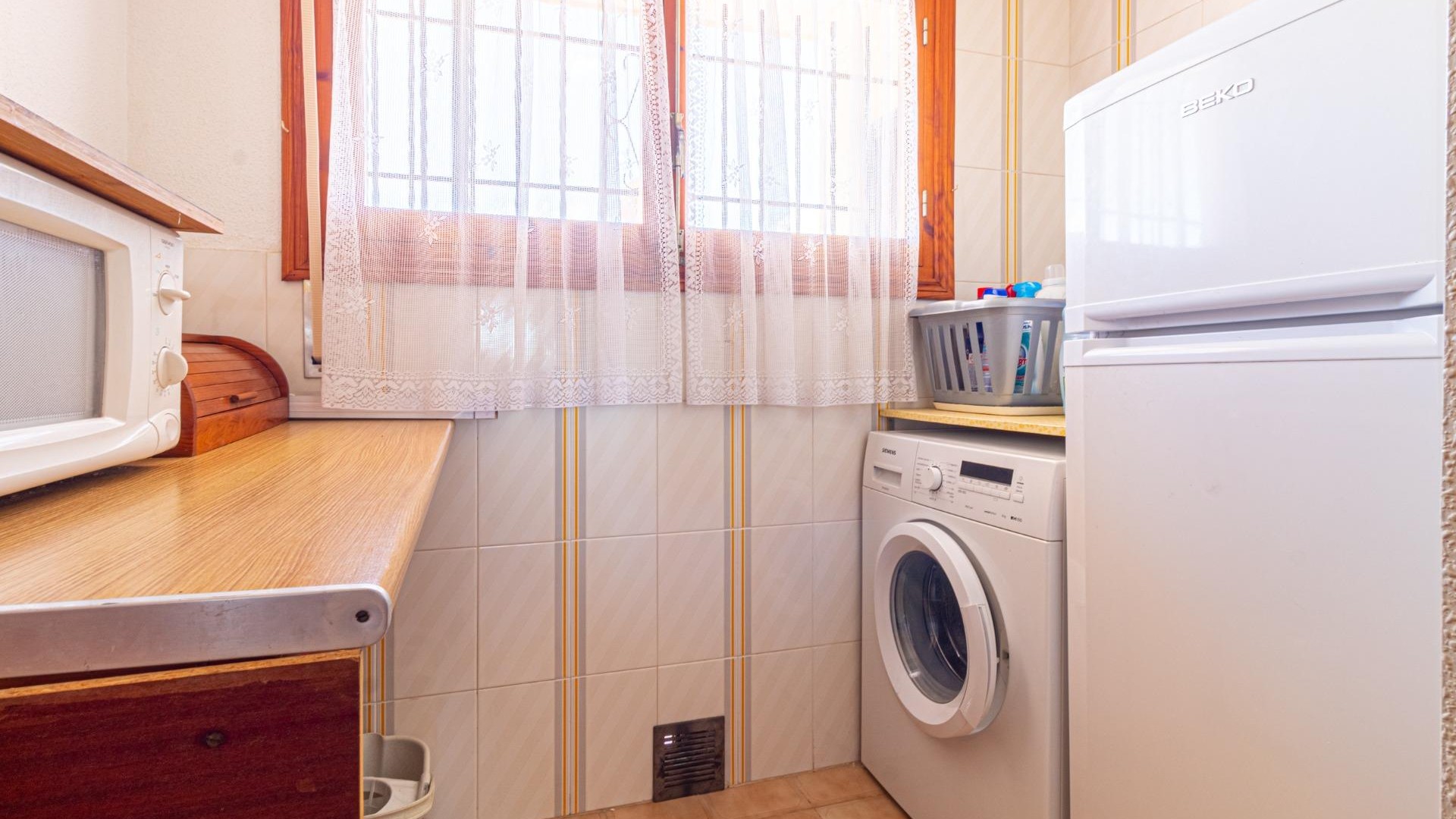 Venta - Apartamento piso -
Torrevieja - Punta prima