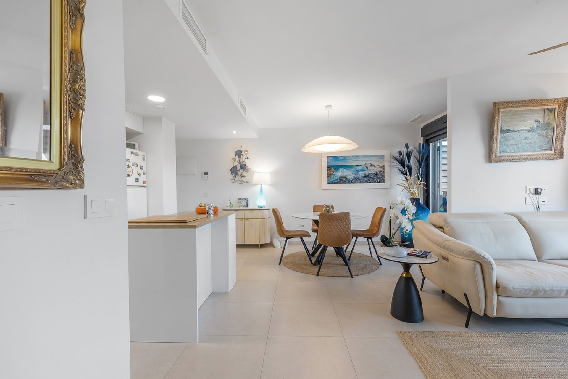 Venta - Apartamento / Piso -
Torrevieja - Rocio del mar