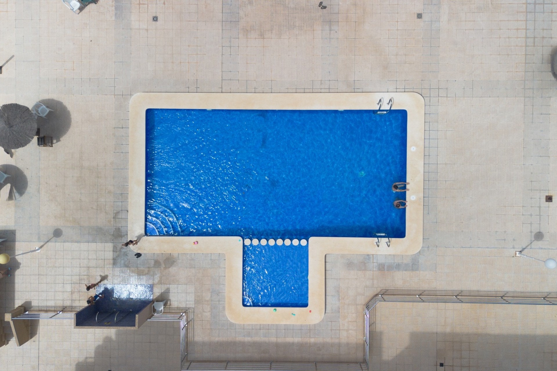 Venta - Apartamento / Piso -
Torrevieja - Rocio del mar